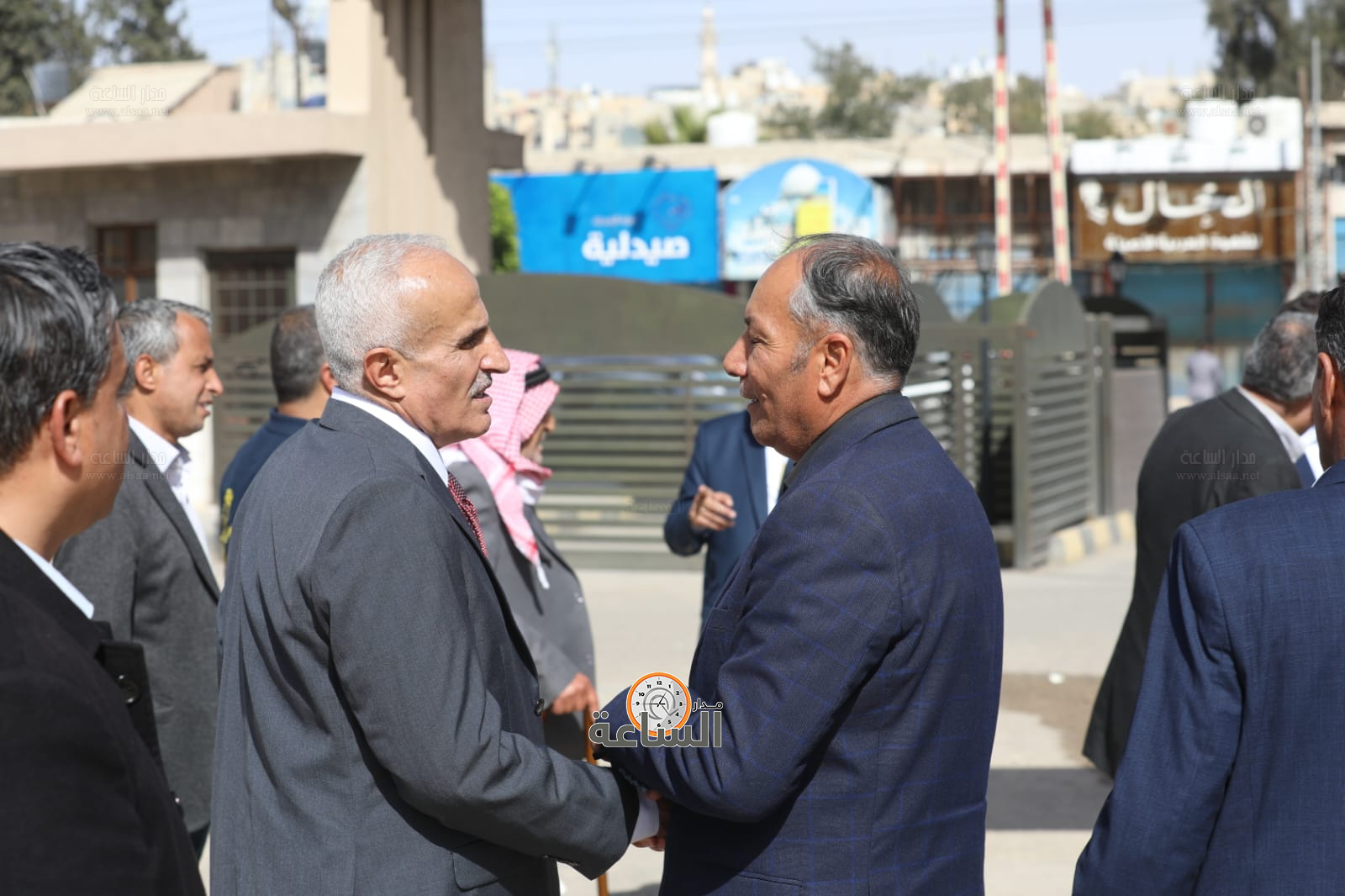 Madar Al-Saa Images 0.8062714045437032