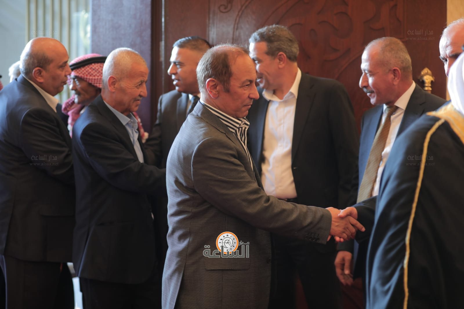 Madar Al-Saa Images 0.3970896634614687