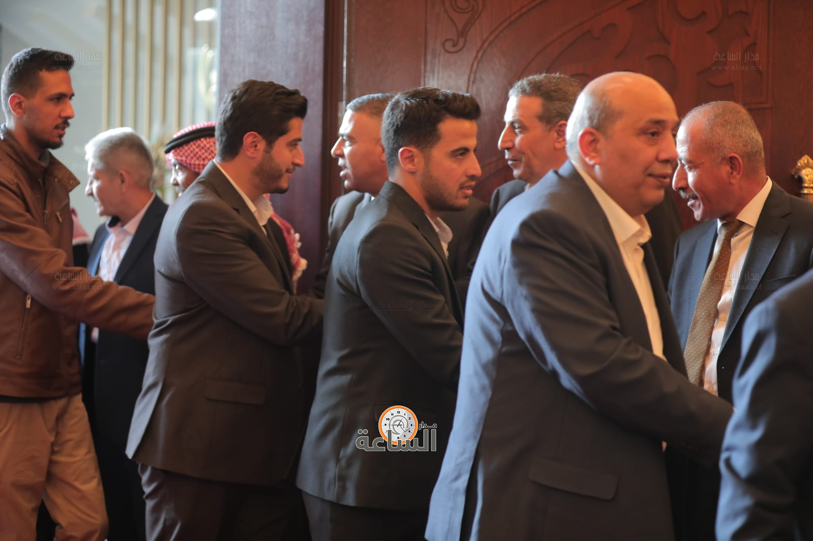 Madar Al-Saa Images 0.2589995583772009