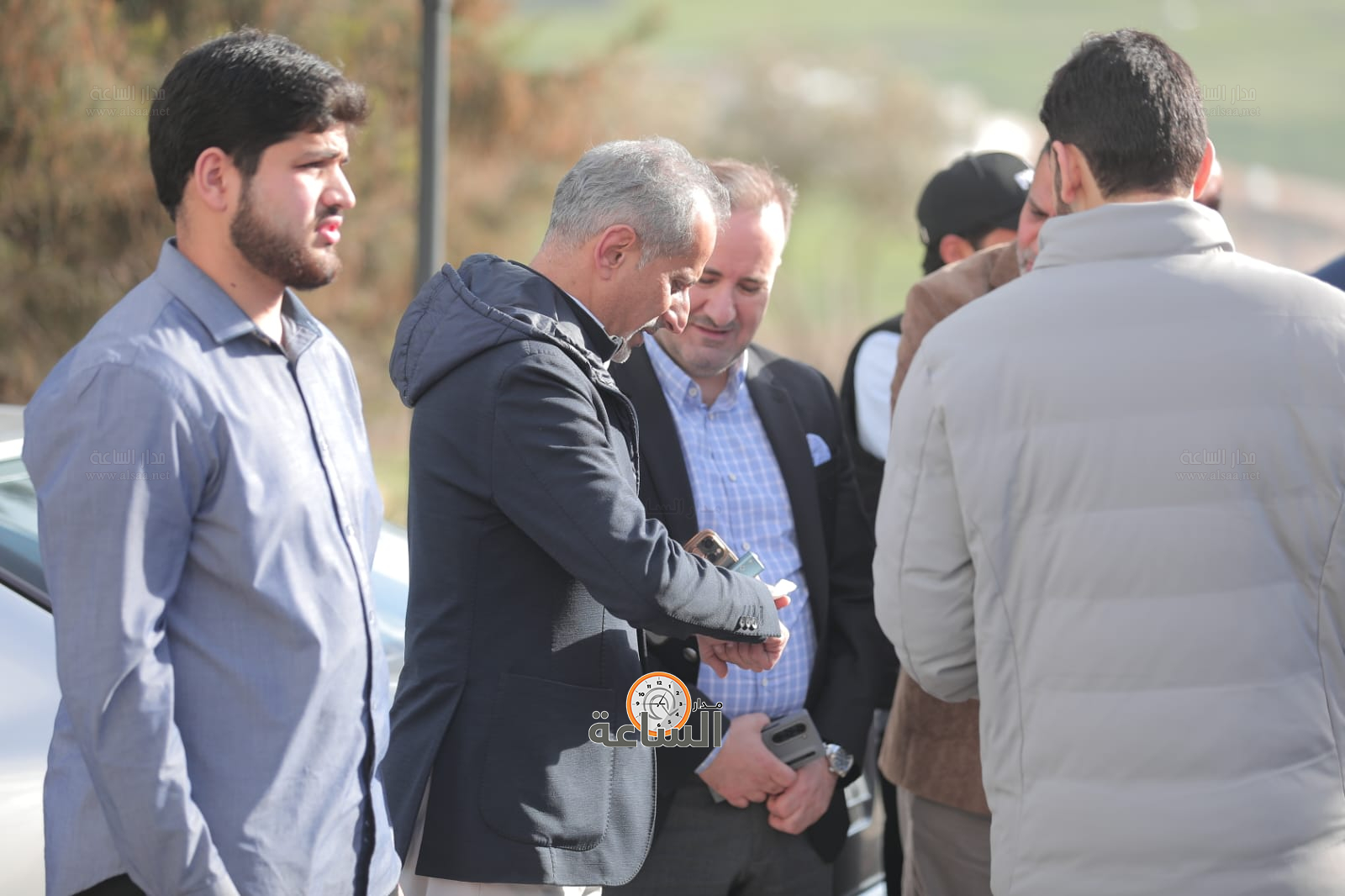 Madar Al-Saa Images 0.9351052937827309