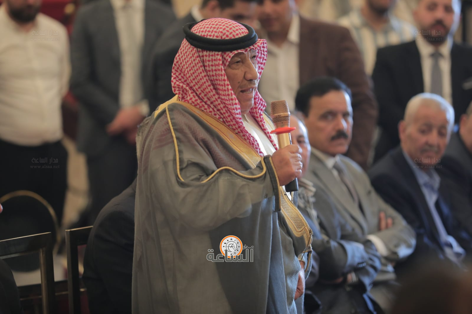 Madar Al-Saa Images 0.6832115125112566