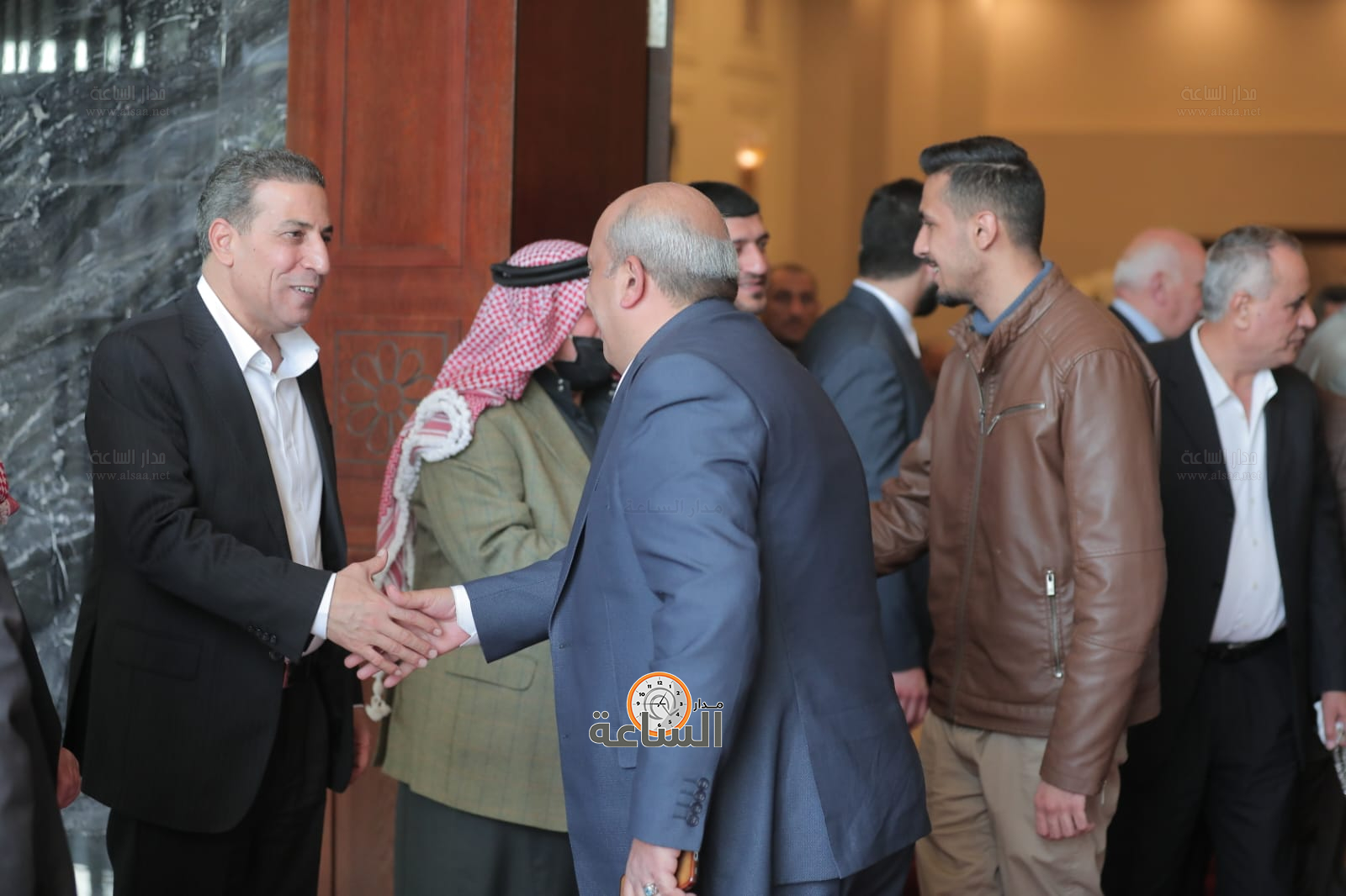 Madar Al-Saa Images 0.08299343416040994