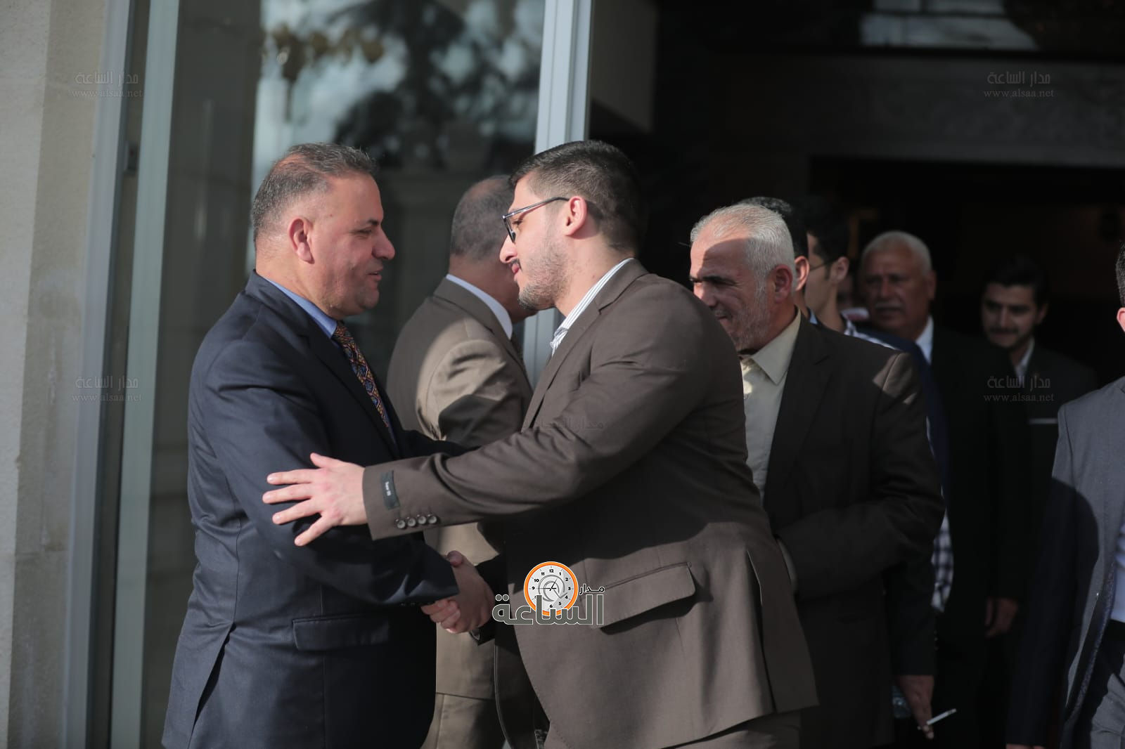 Madar Al-Saa Images 0.339036525766905