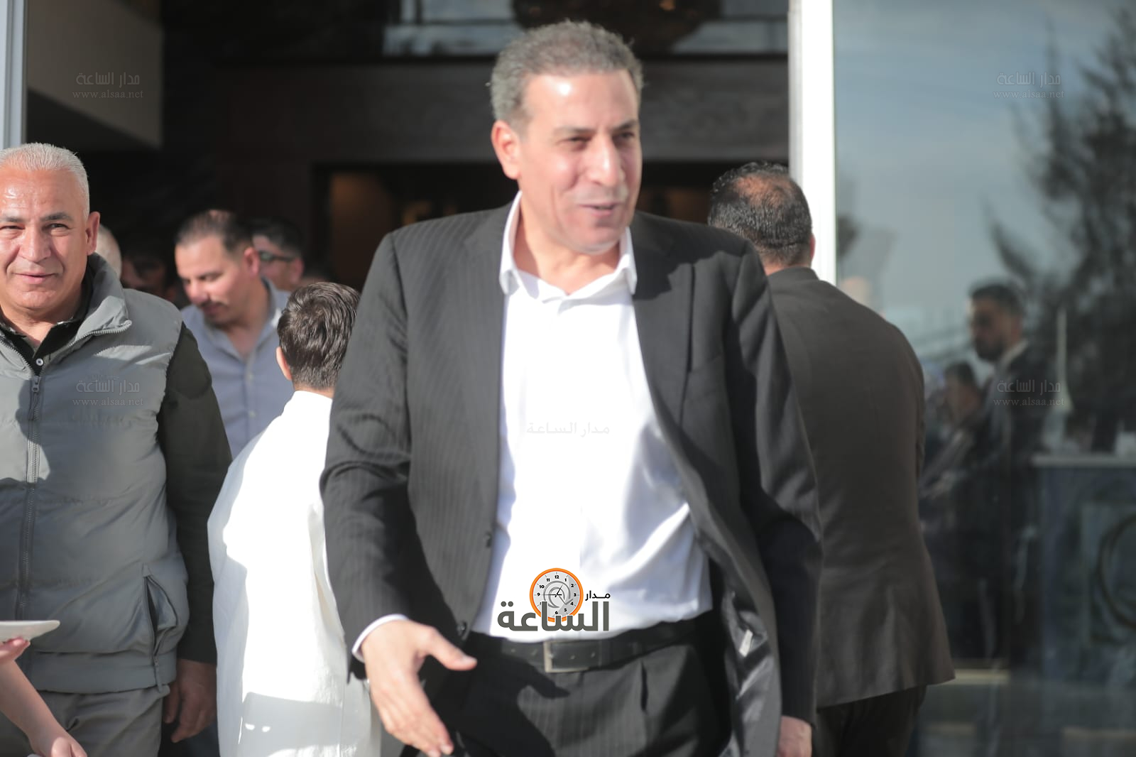 Madar Al-Saa Images 0.11853452115117191