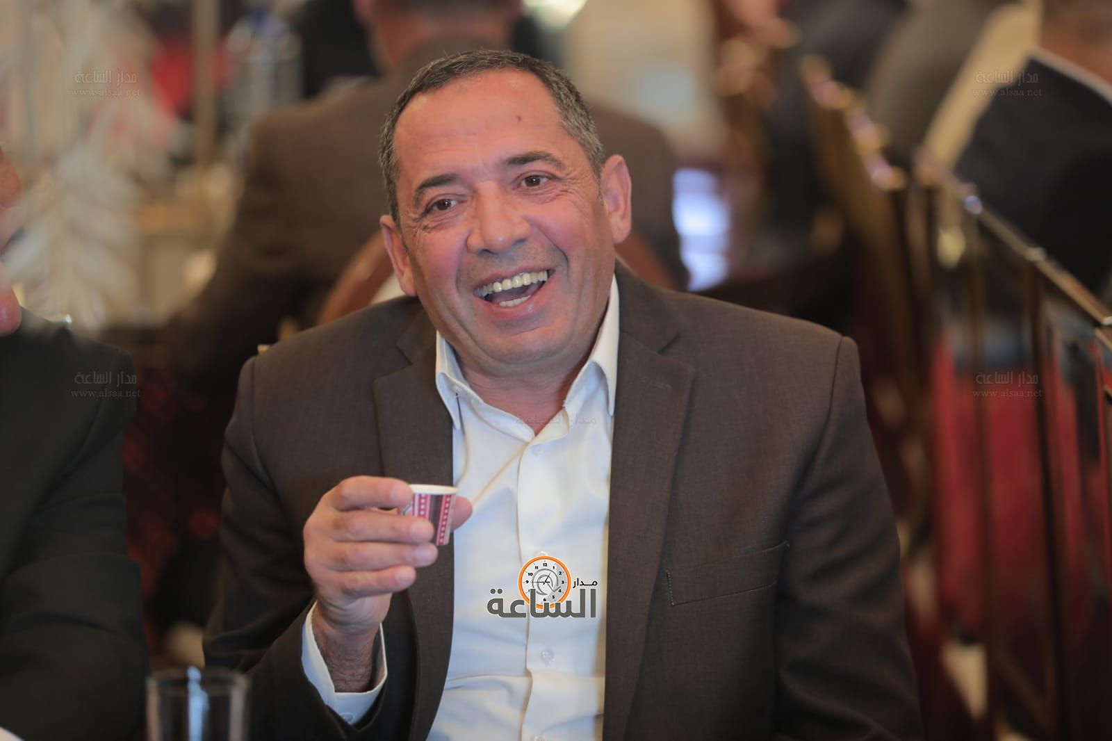 Madar Al-Saa Images 0.47309440382622925