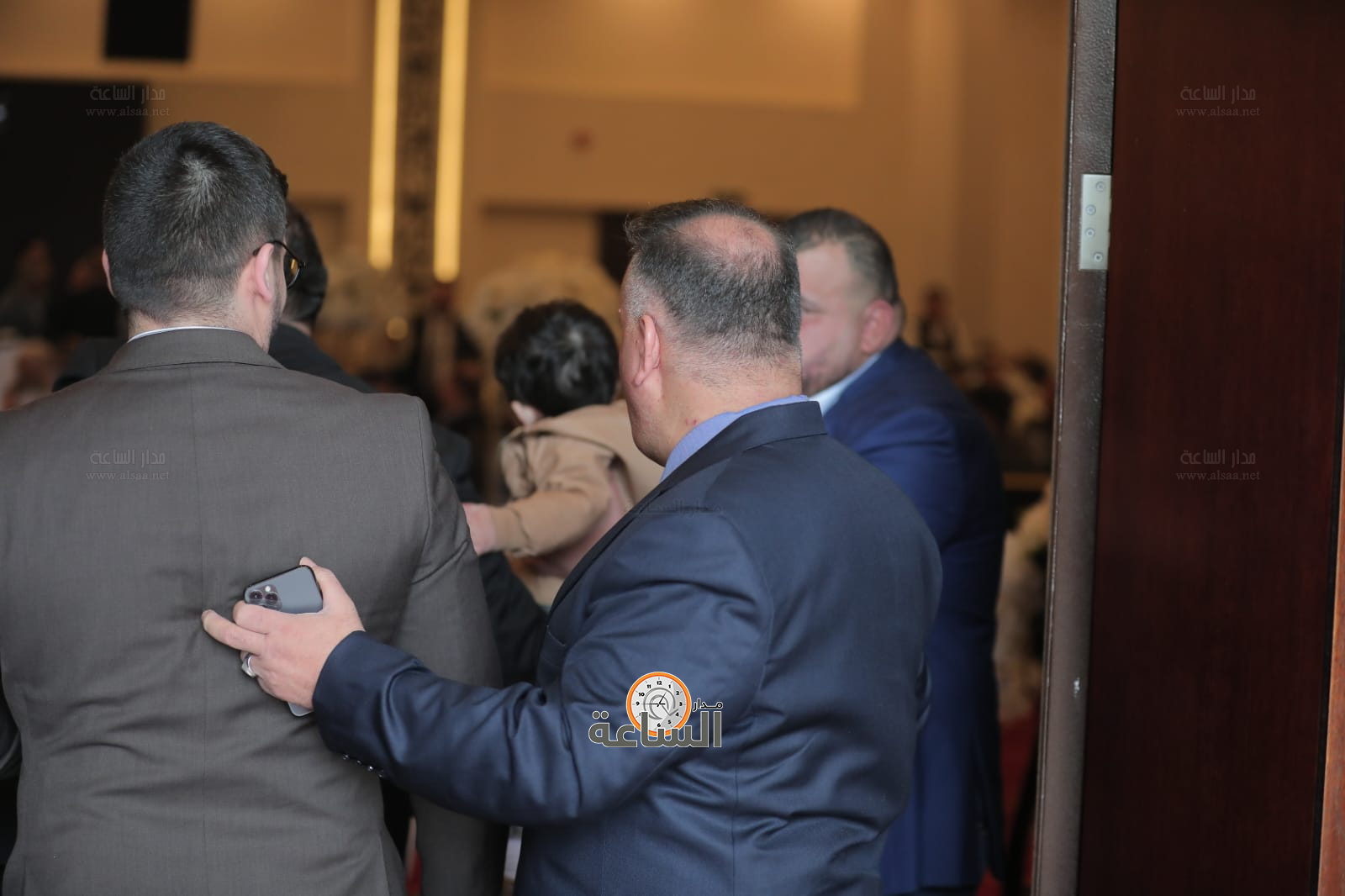 Madar Al-Saa Images 0.03610388599063419