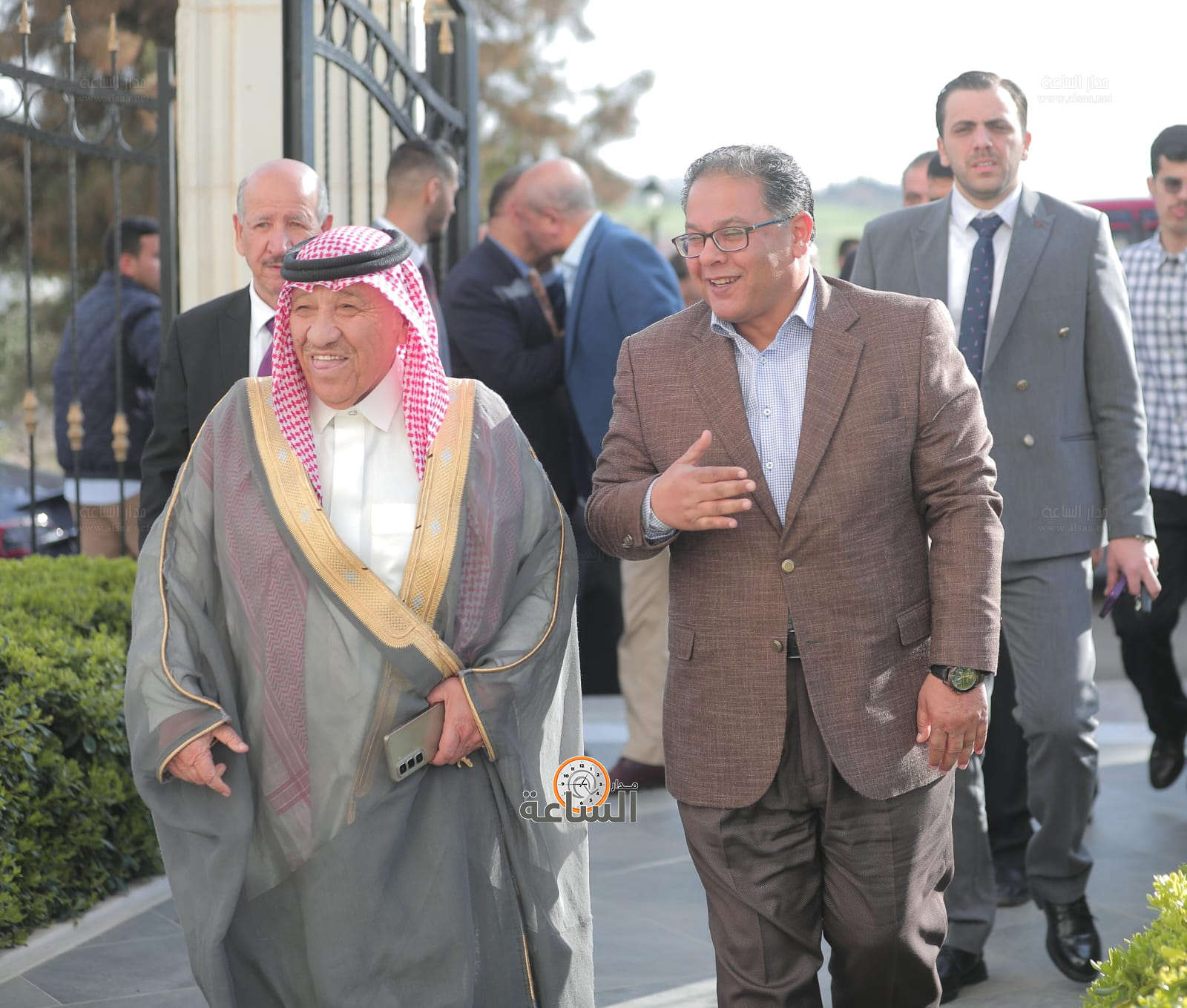 Madar Al-Saa Images 0.3206336991794836