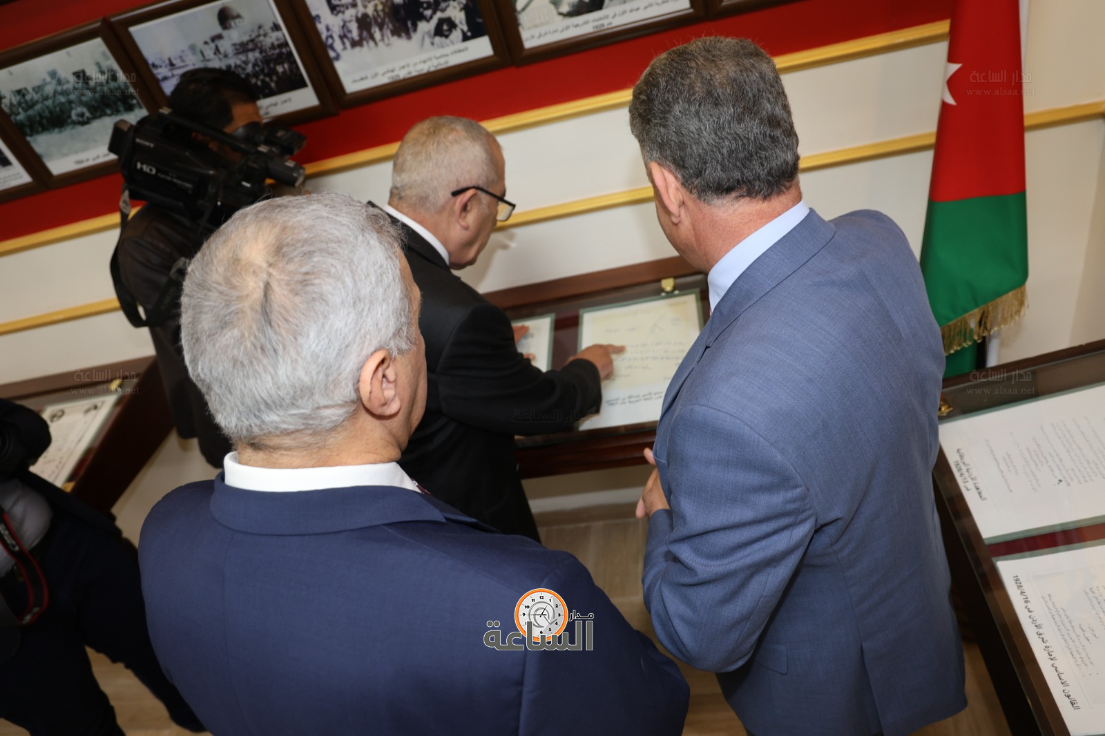 Madar Al-Saa Images 0.5807671962442709