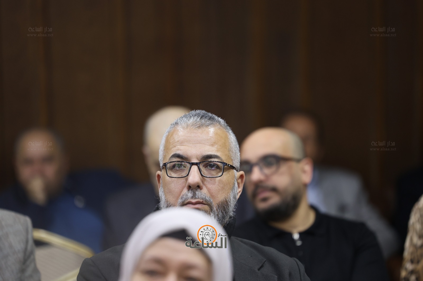 Madar Al-Saa Images 0.09977424416898217