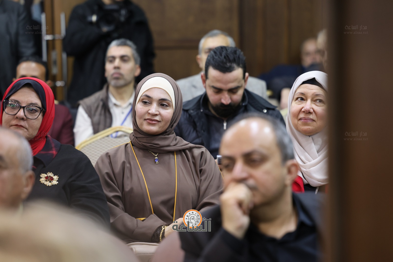 Madar Al-Saa Images 0.46986610320789435