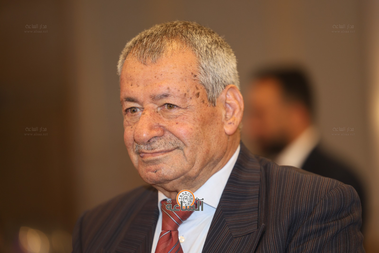 Madar Al-Saa Images 0.5323347676054921