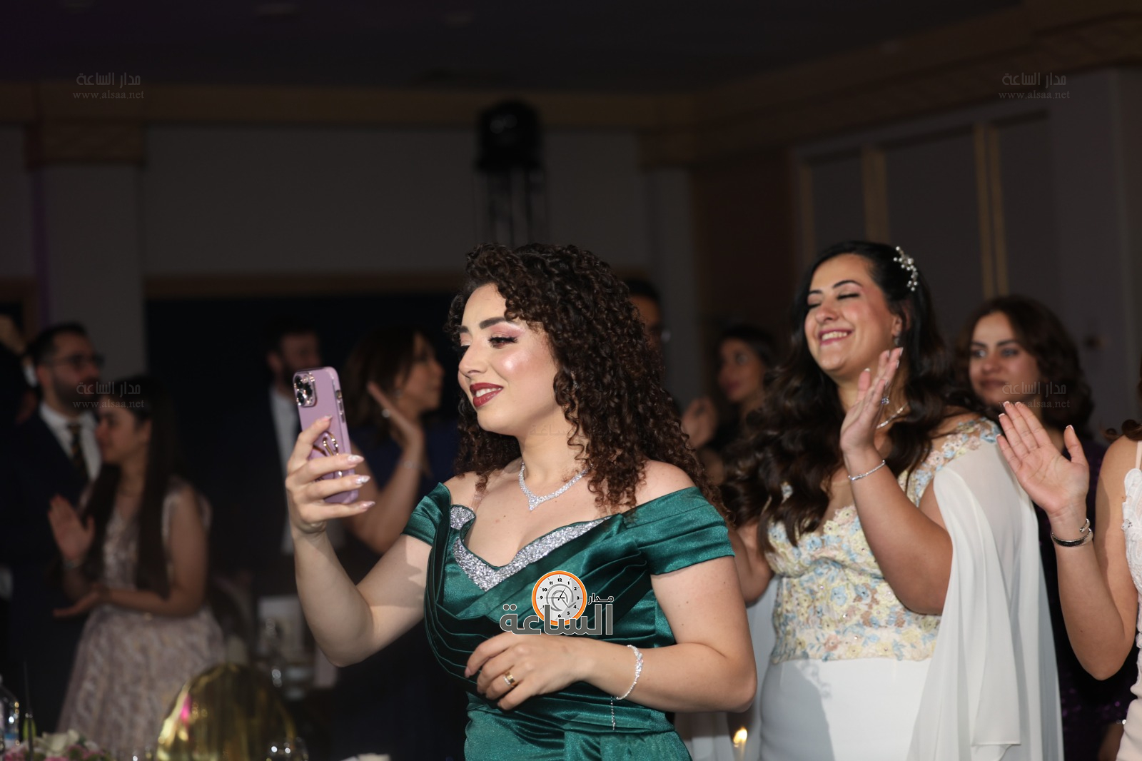 Madar Al-Saa Images 0.4750234951888388