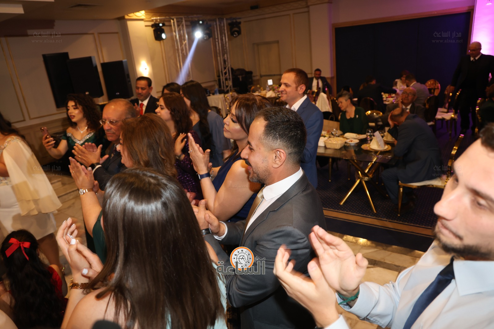 Madar Al-Saa Images 0.45305090184674635