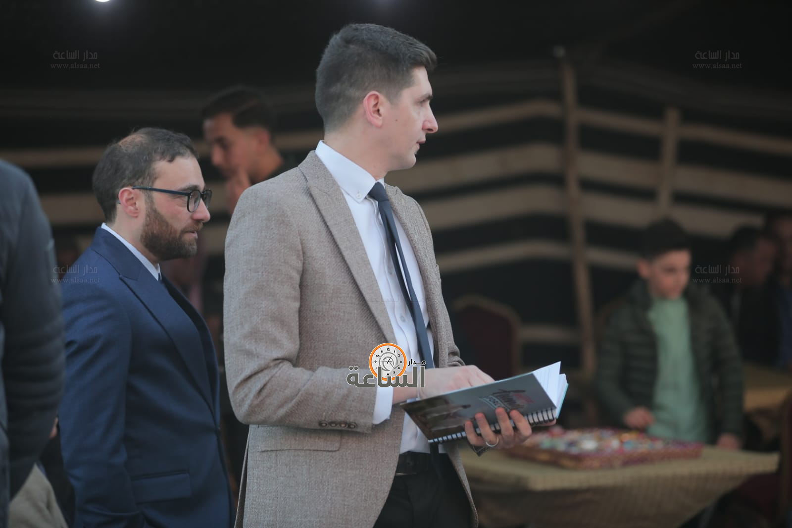 Madar Al-Saa Images 0.9540167722856159