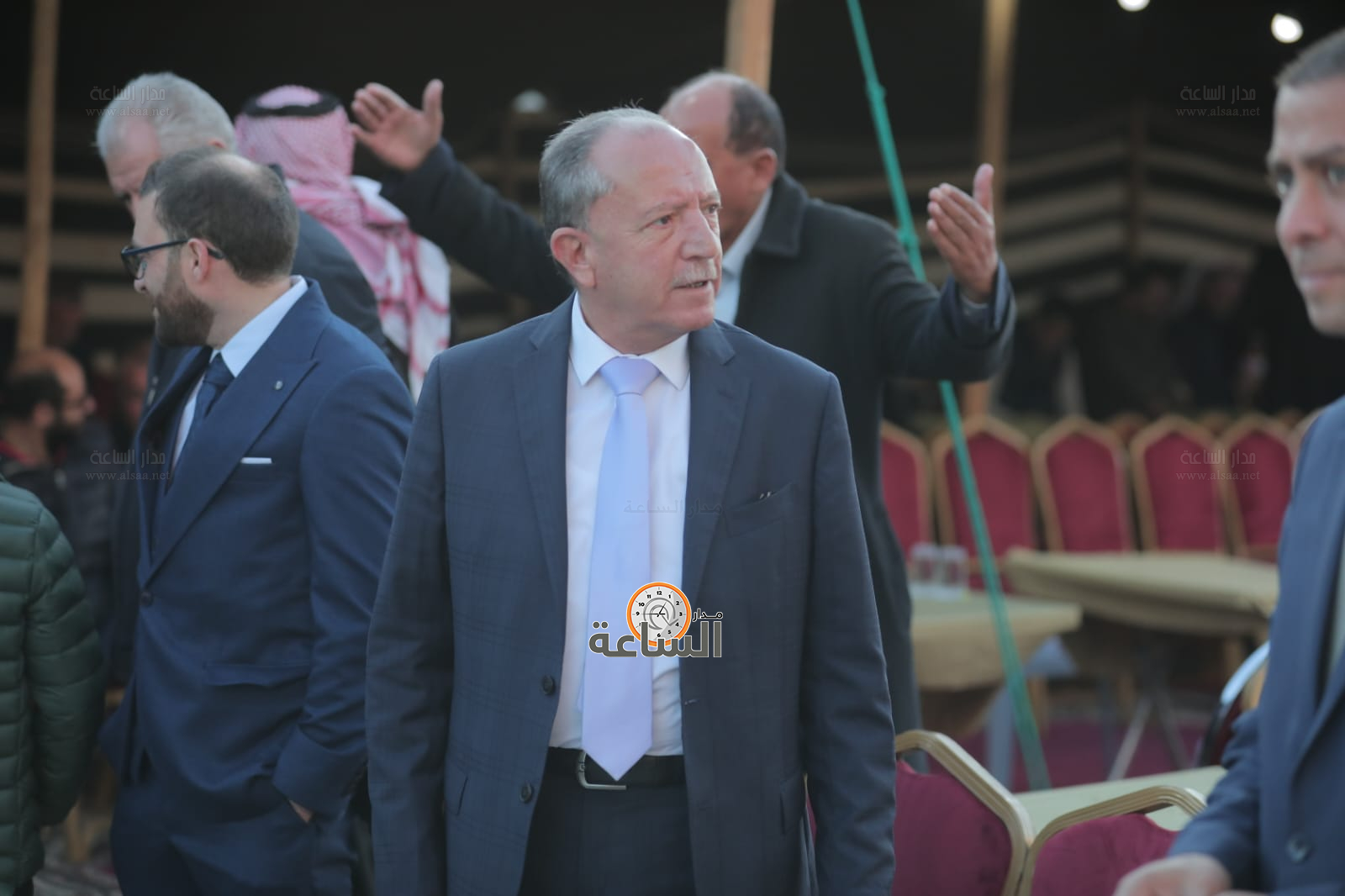 Madar Al-Saa Images 0.4303010606034787