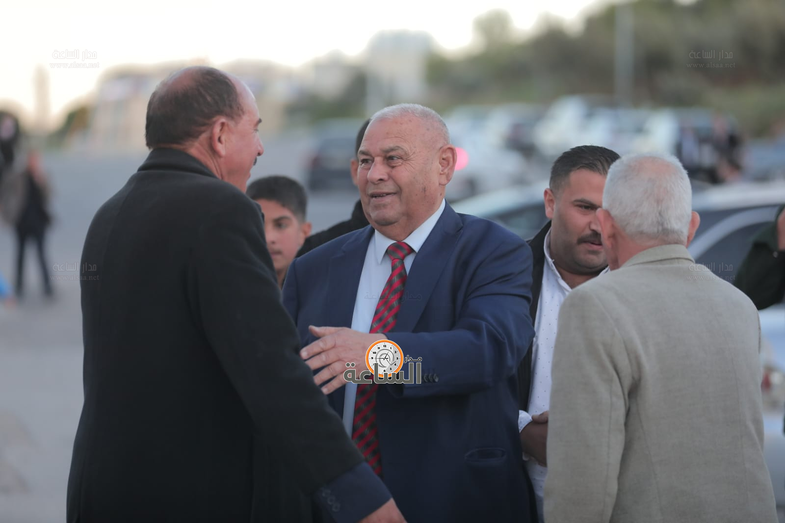 Madar Al-Saa Images 0.017205131045481714