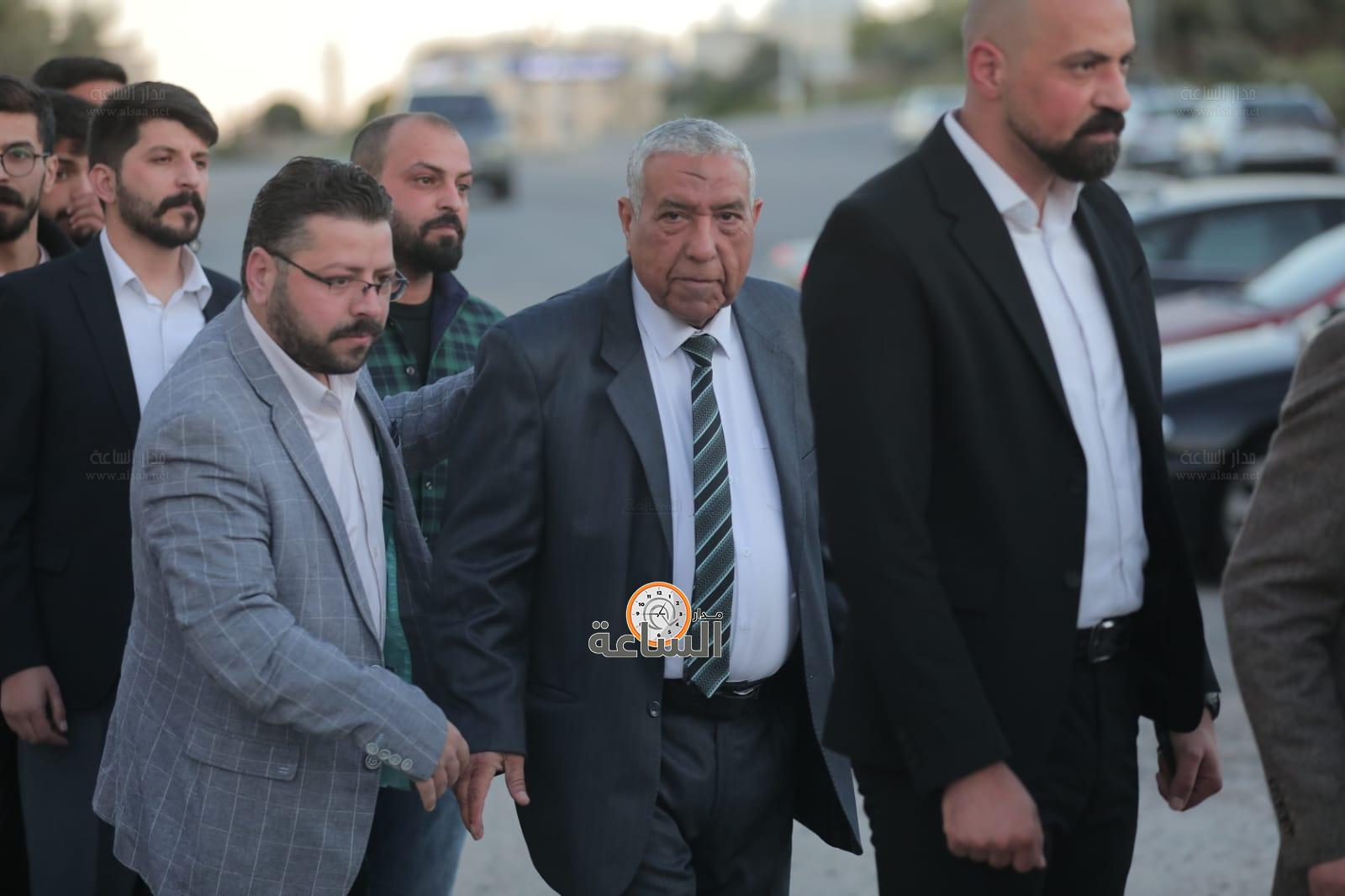 Madar Al-Saa Images 0.12198305797446984