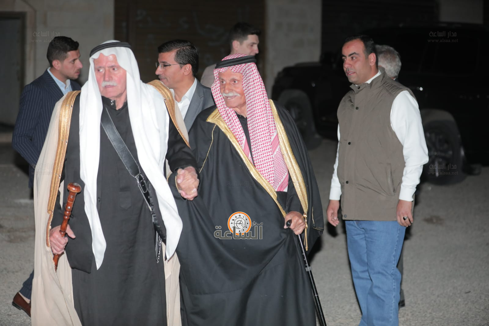 Madar Al-Saa Images 0.46137007247842887