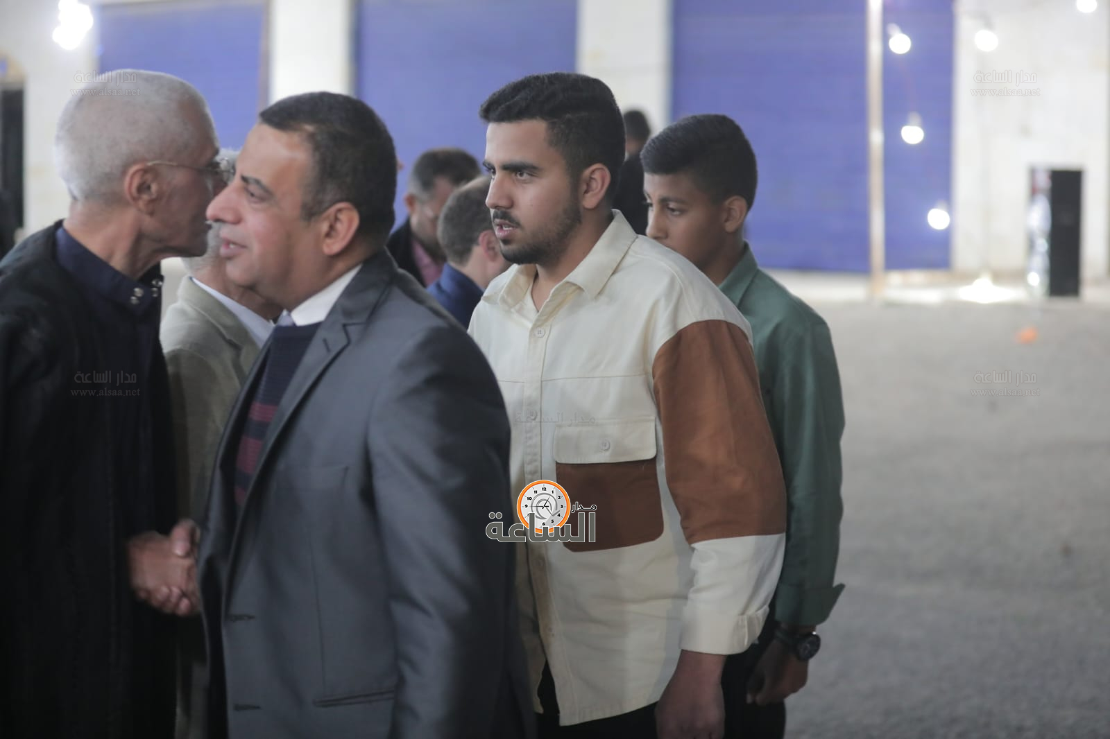 Madar Al-Saa Images 0.42782135356388973