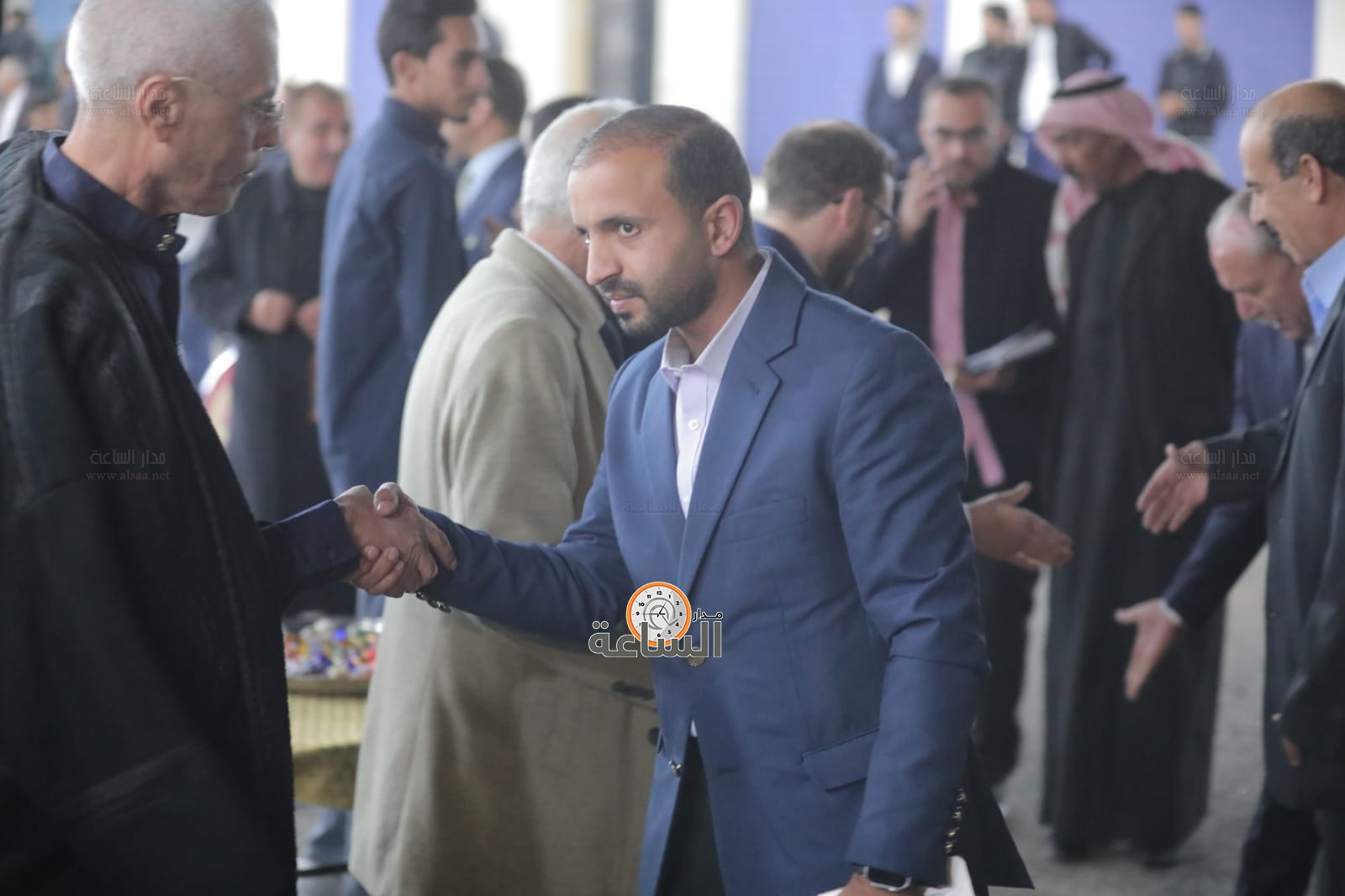 Madar Al-Saa Images 0.3759497703851986