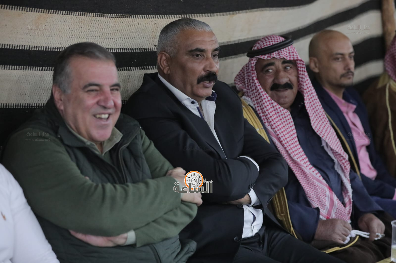 Madar Al-Saa Images 0.9462170902168134