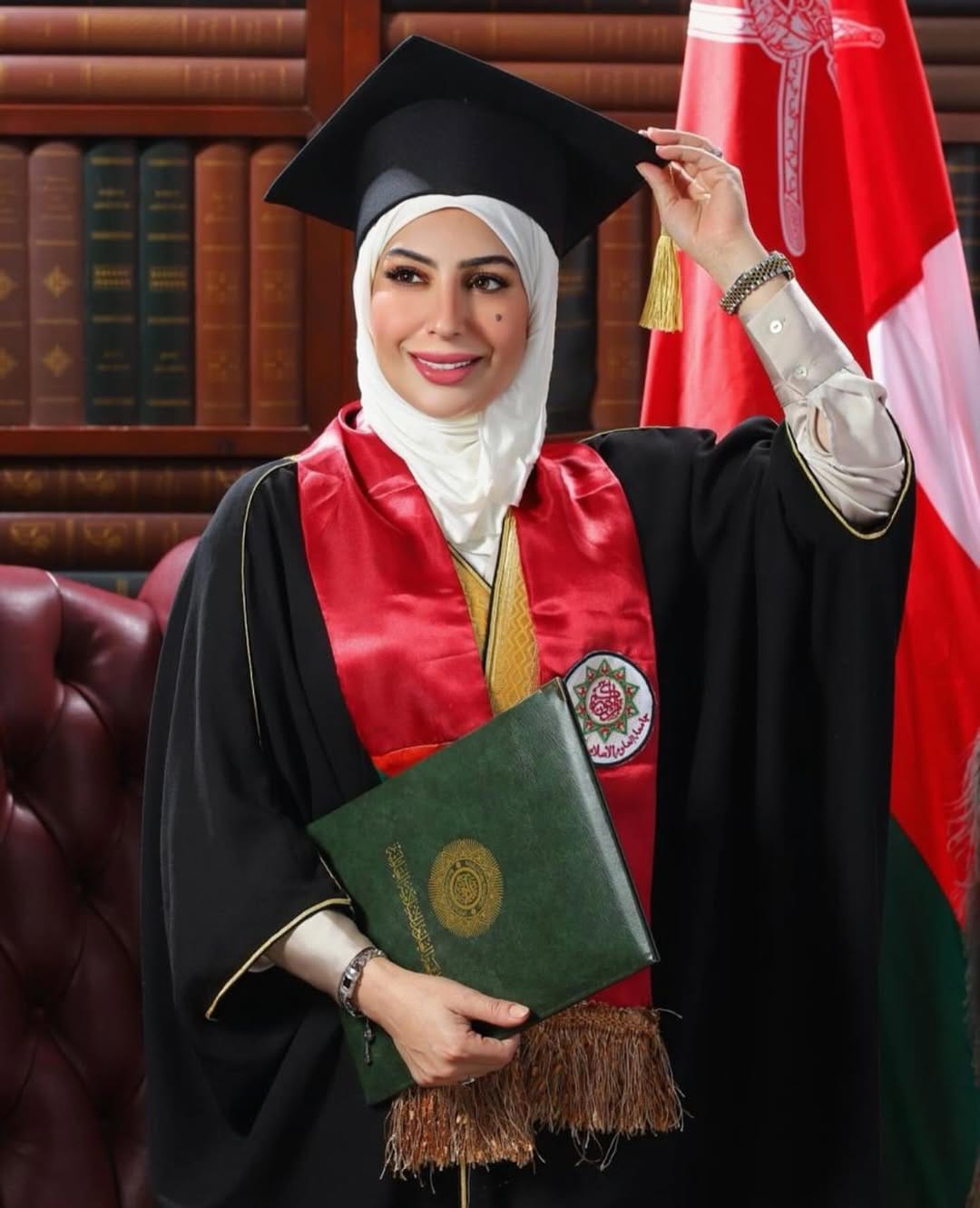 Madar Al-Saa Images 0.47191742981889284