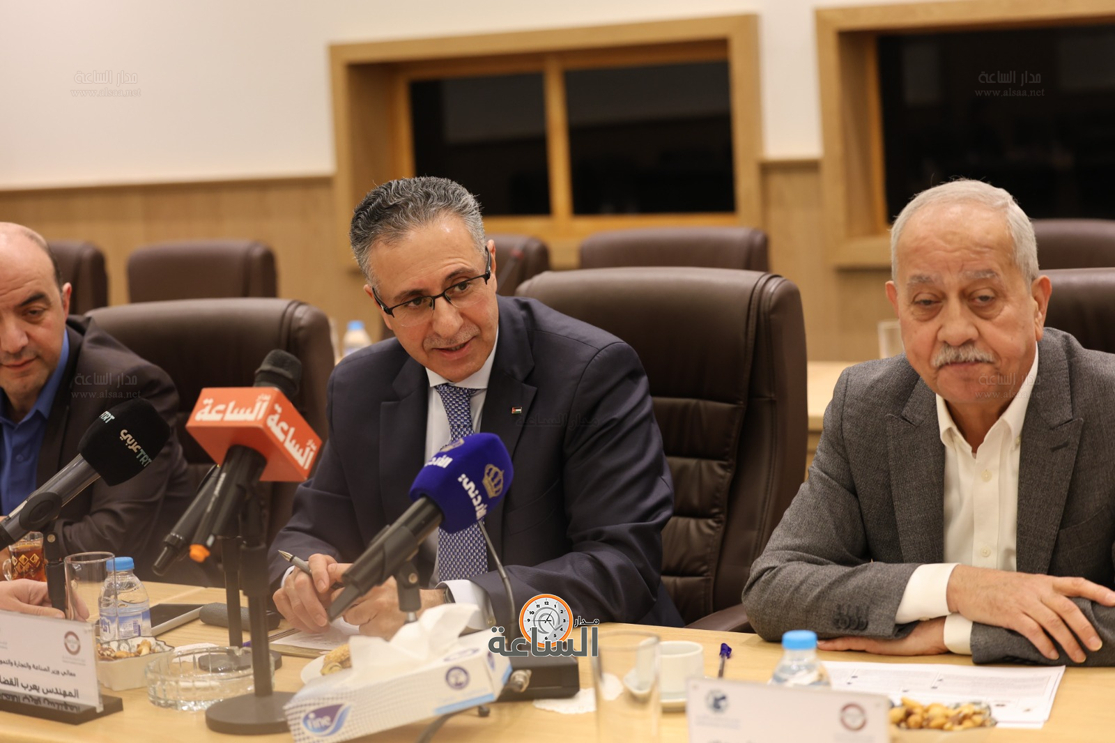 Madar Al-Saa Images 0.9243423001036404