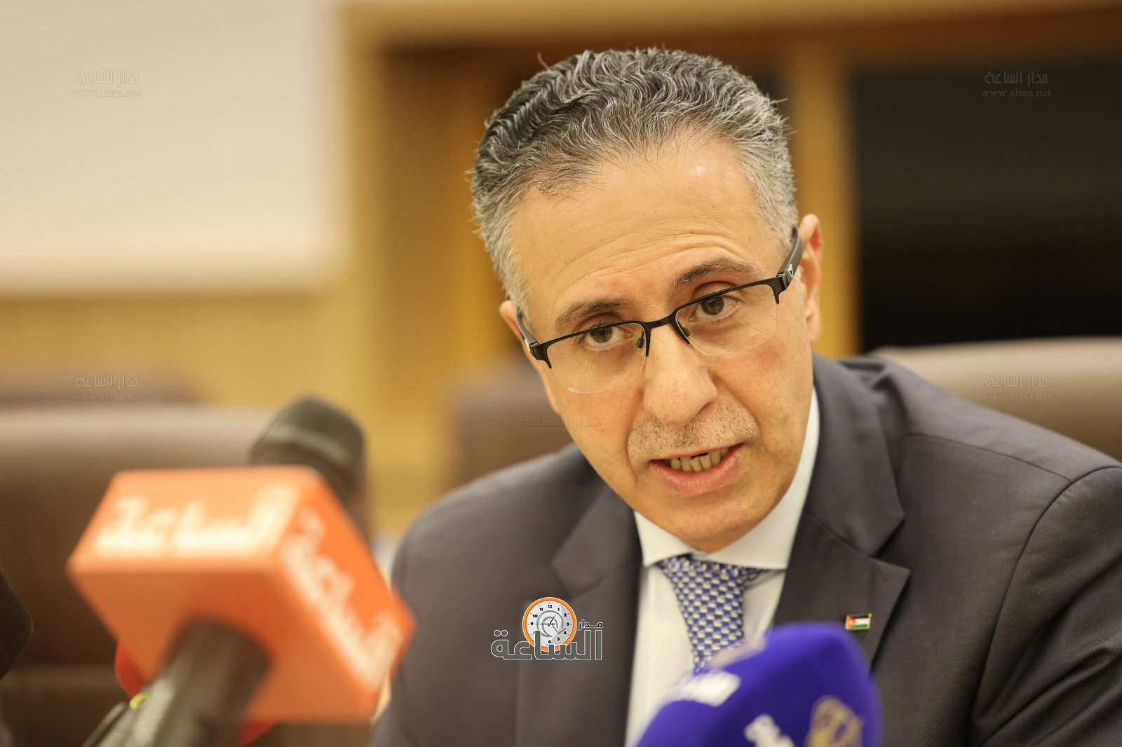 Madar Al-Saa Images 0.8247252525012438