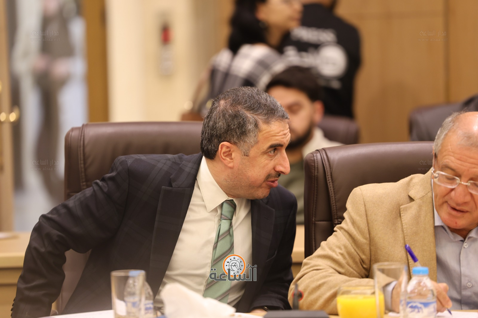 Madar Al-Saa Images 0.5831735871344907