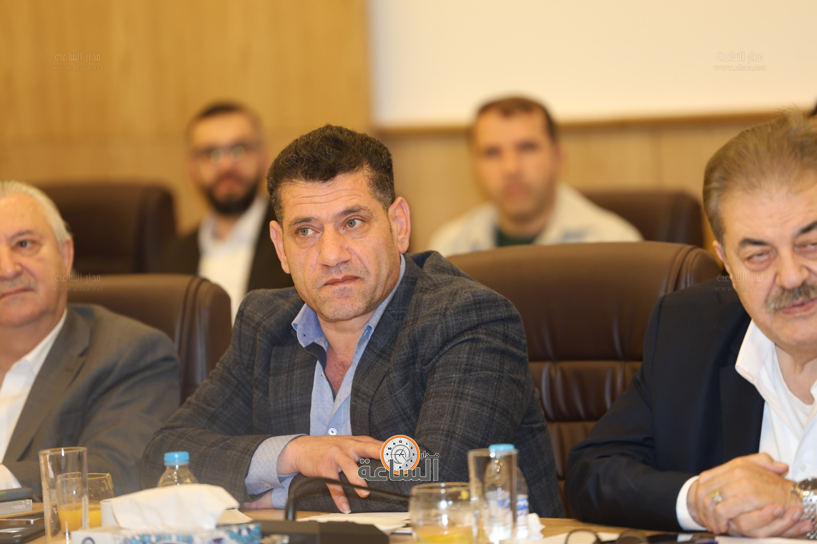 Madar Al-Saa Images 0.3023572491134401