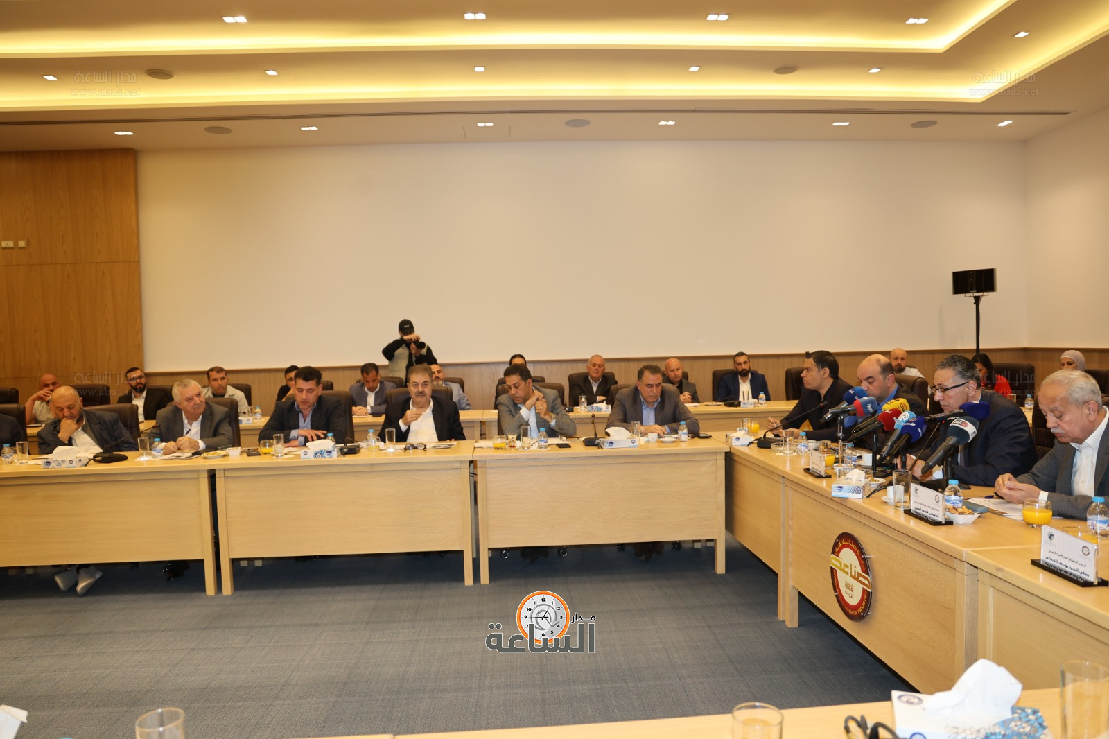 Madar Al-Saa Images 0.9087000858055152