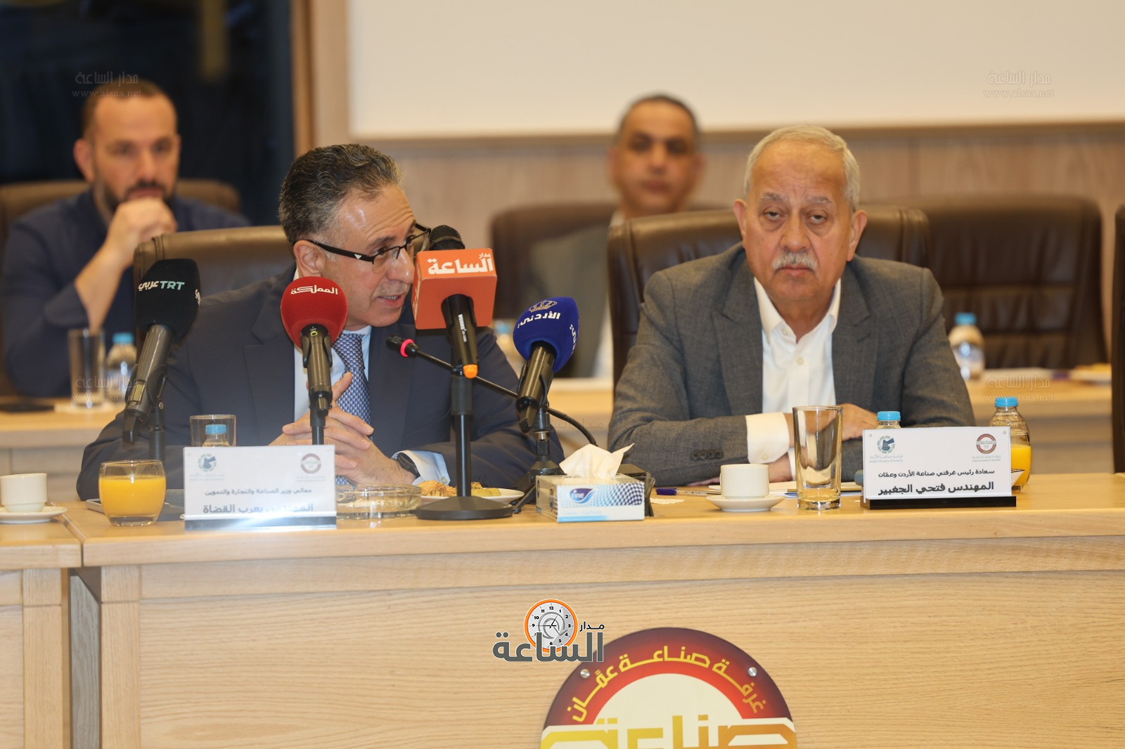 Madar Al-Saa Images 0.23574363243385976