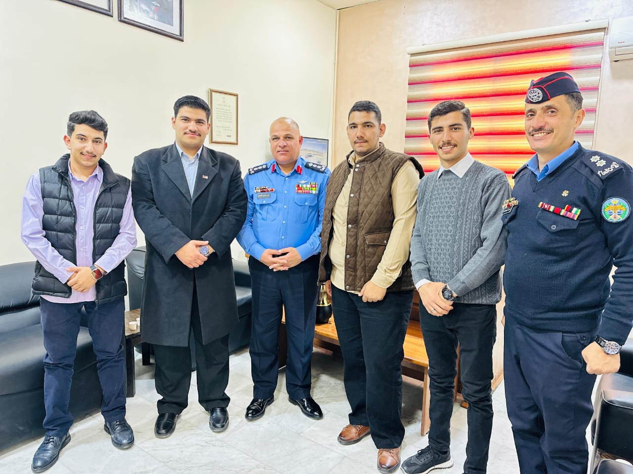 Madar Al-Saa Images 0.4619458068176536