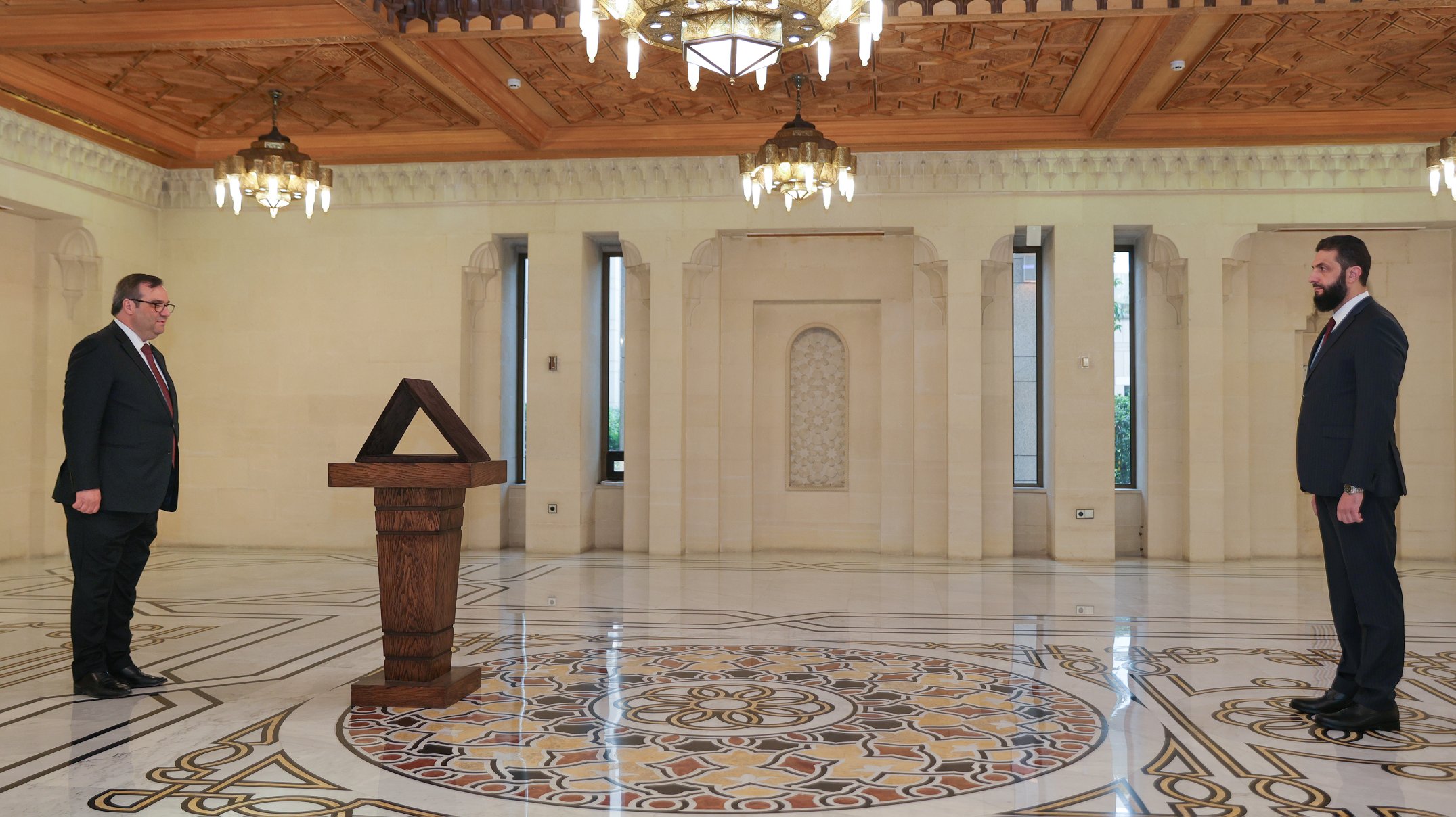 Madar Al-Saa Images 0.310917668332124