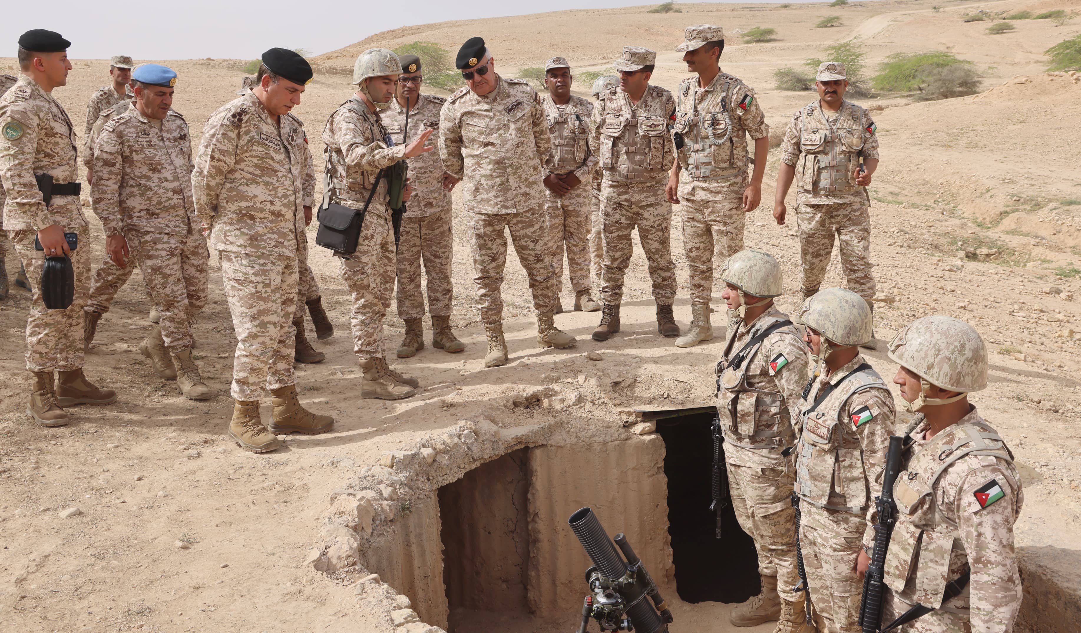 Madar Al-Saa Images 0.48893725644482466