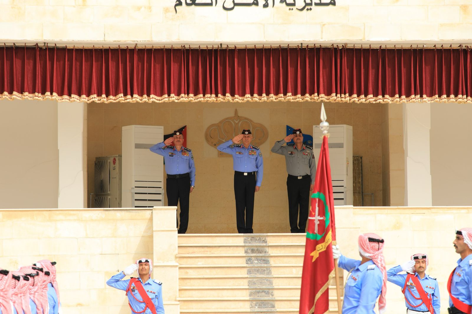 Madar Al-Saa Images 0.10171954590454113