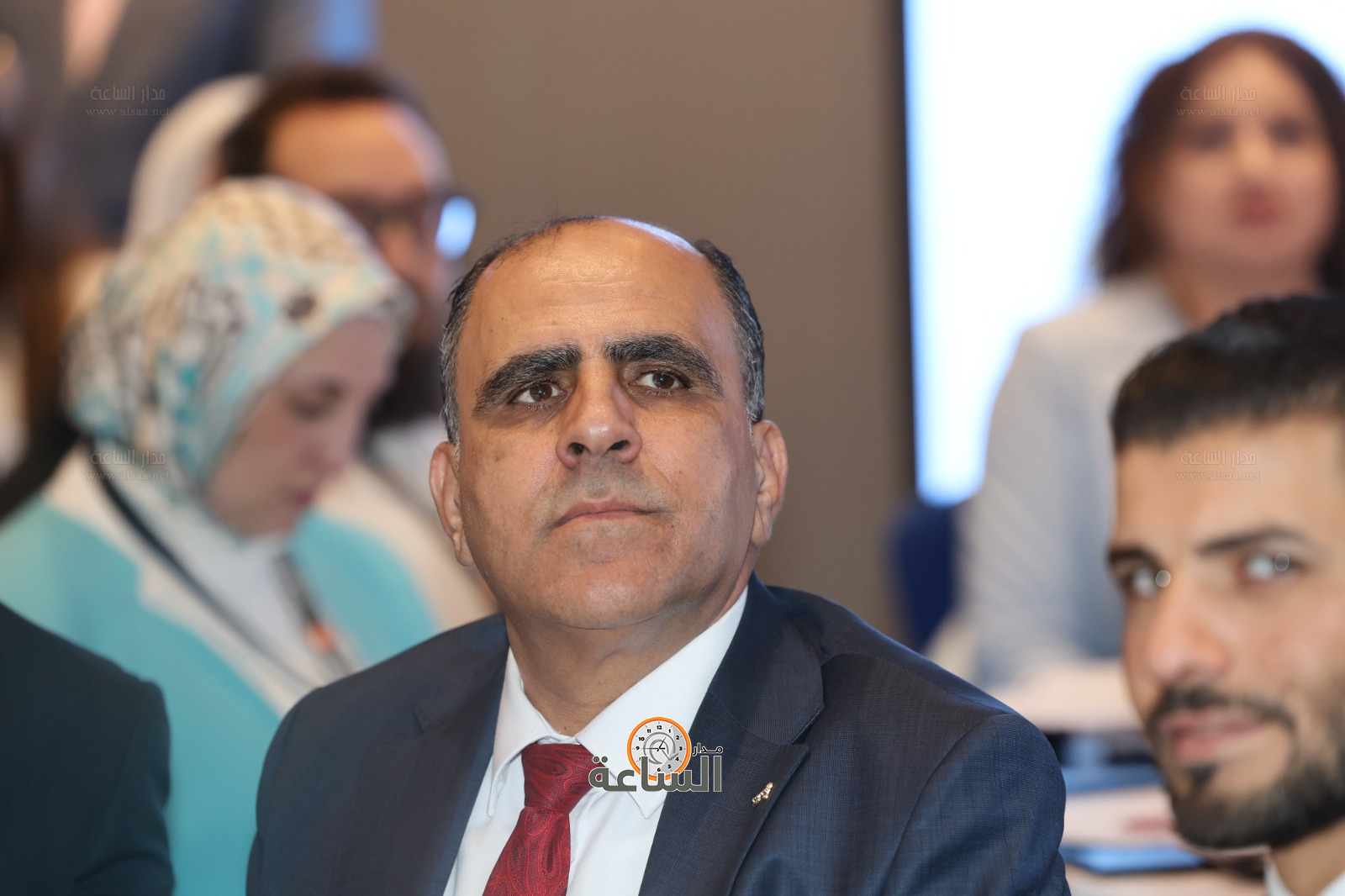 Madar Al-Saa Images 0.009618626312419942