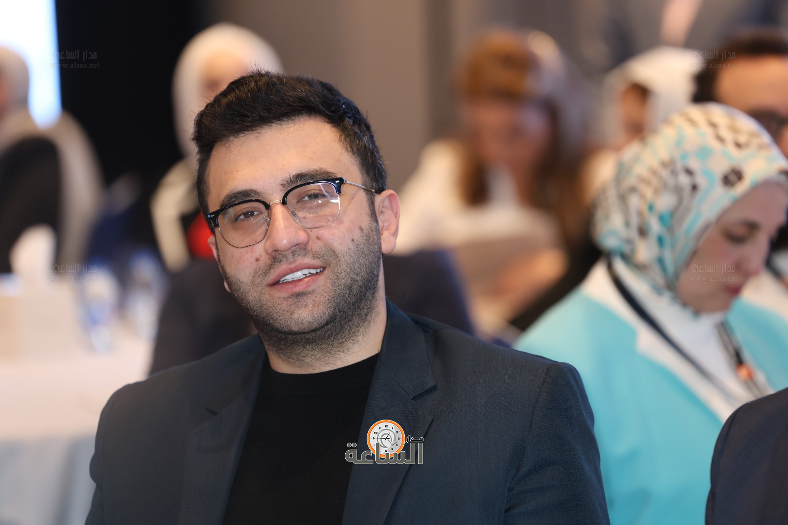 Madar Al-Saa Images 0.181423476466827