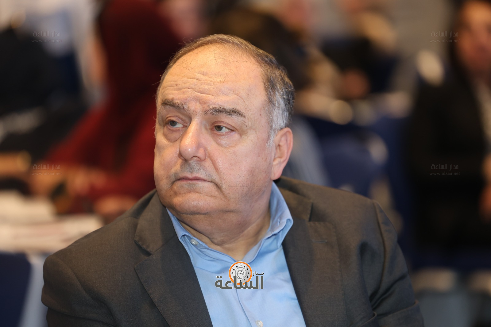 Madar Al-Saa Images 0.8919439764606863