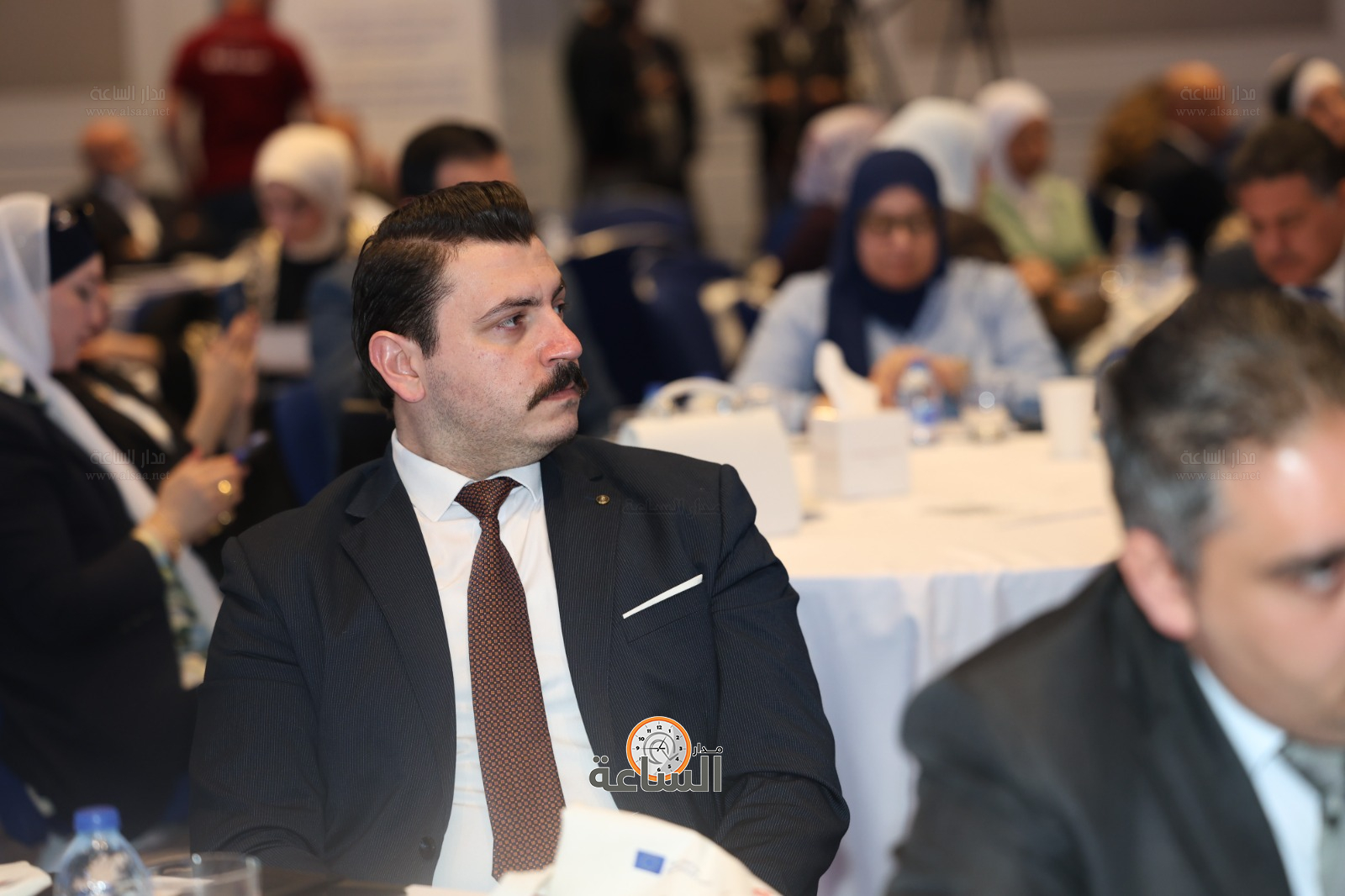 Madar Al-Saa Images 0.8825538249240945