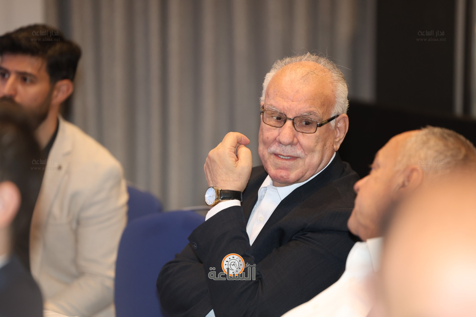 Madar Al-Saa Images 0.5773812256559582