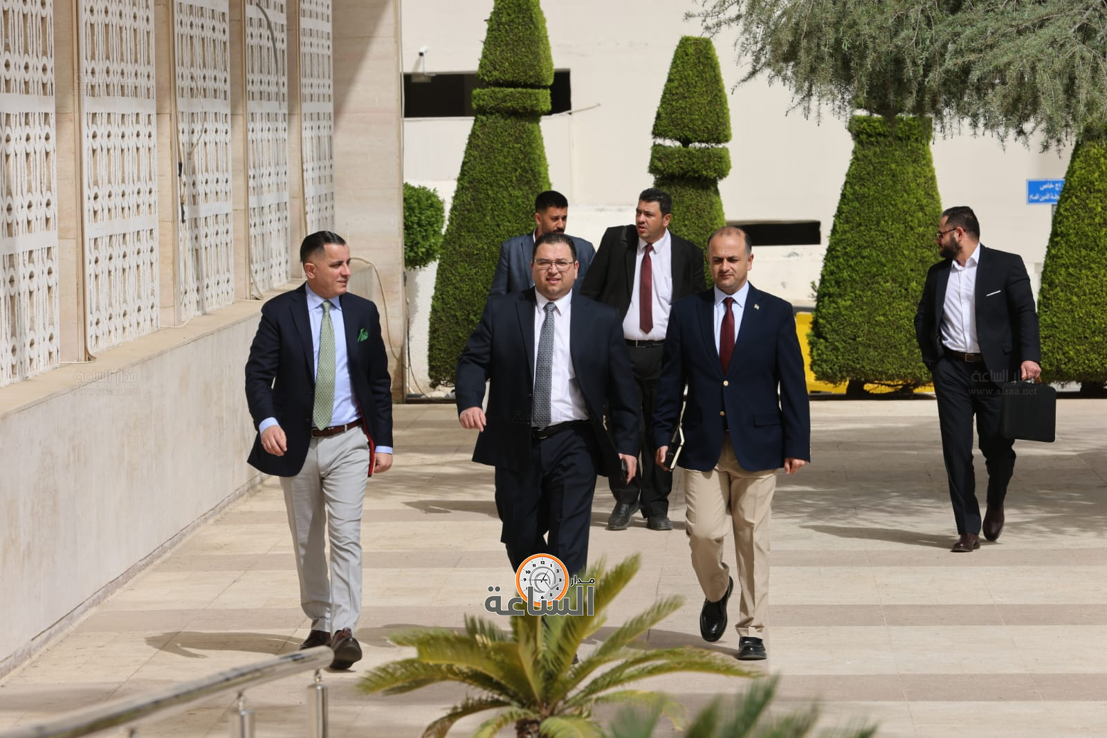 Madar Al-Saa Images 0.8832887325920723