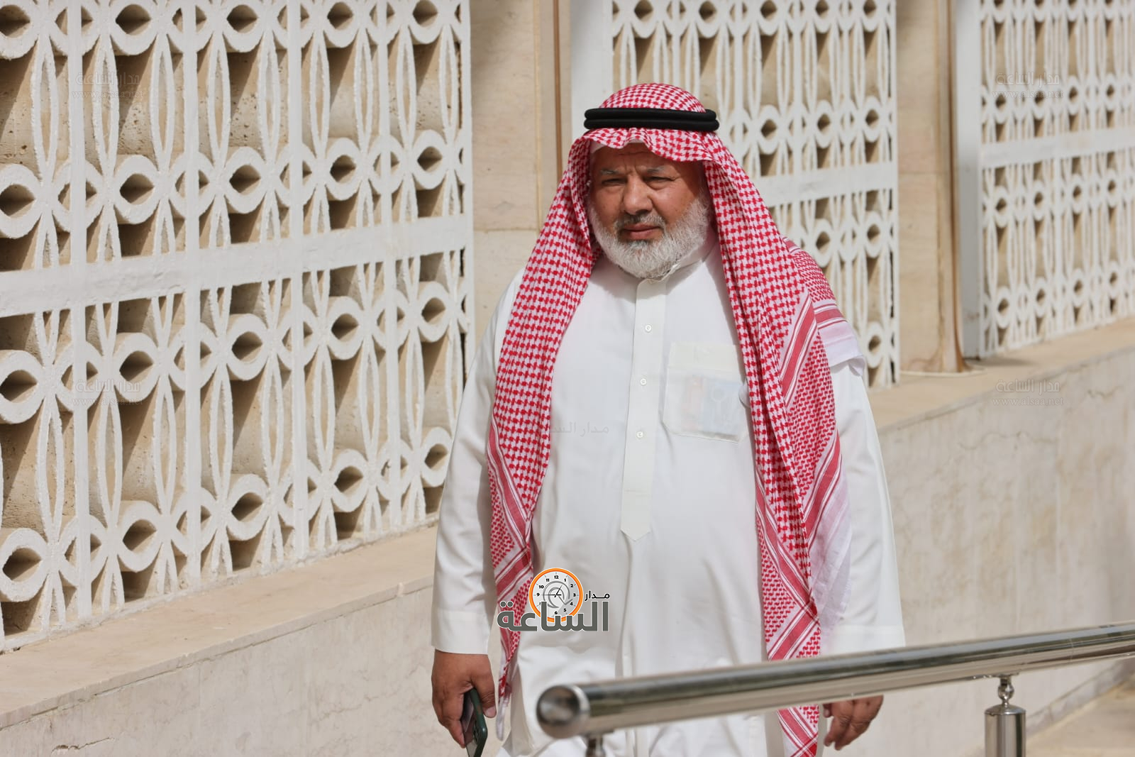 Madar Al-Saa Images 0.38395525400507013