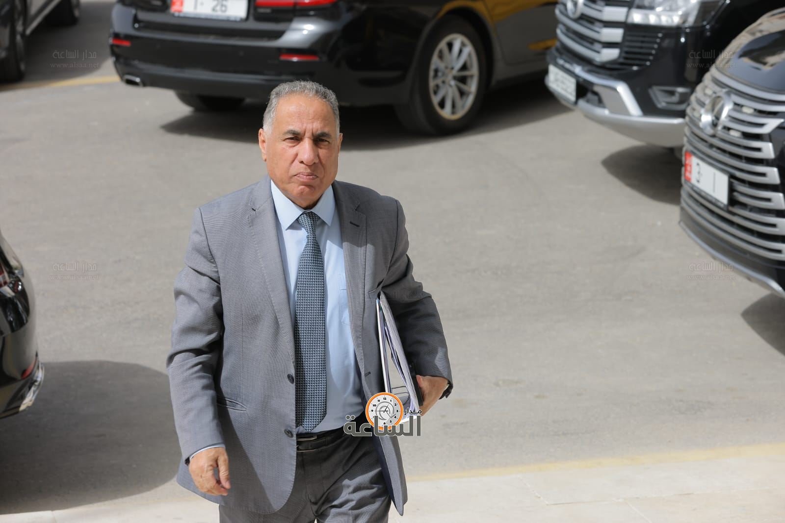 Madar Al-Saa Images 0.5740107421446683