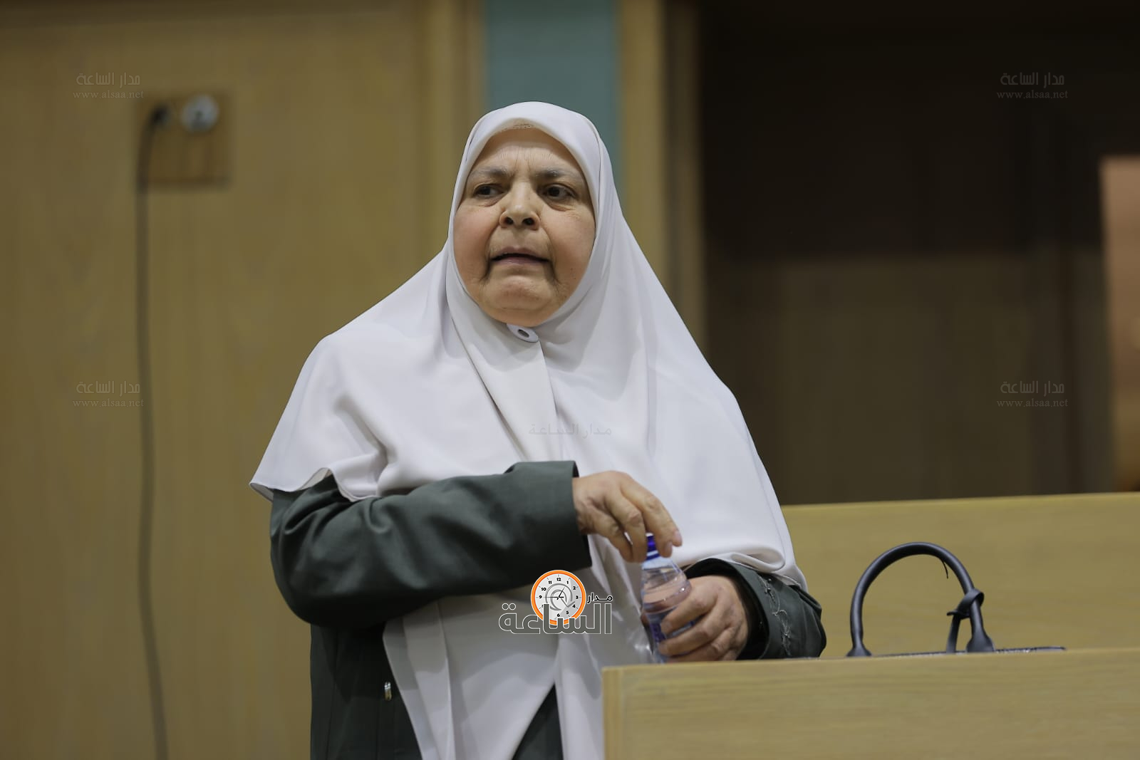 Madar Al-Saa Images 0.4426034130767955