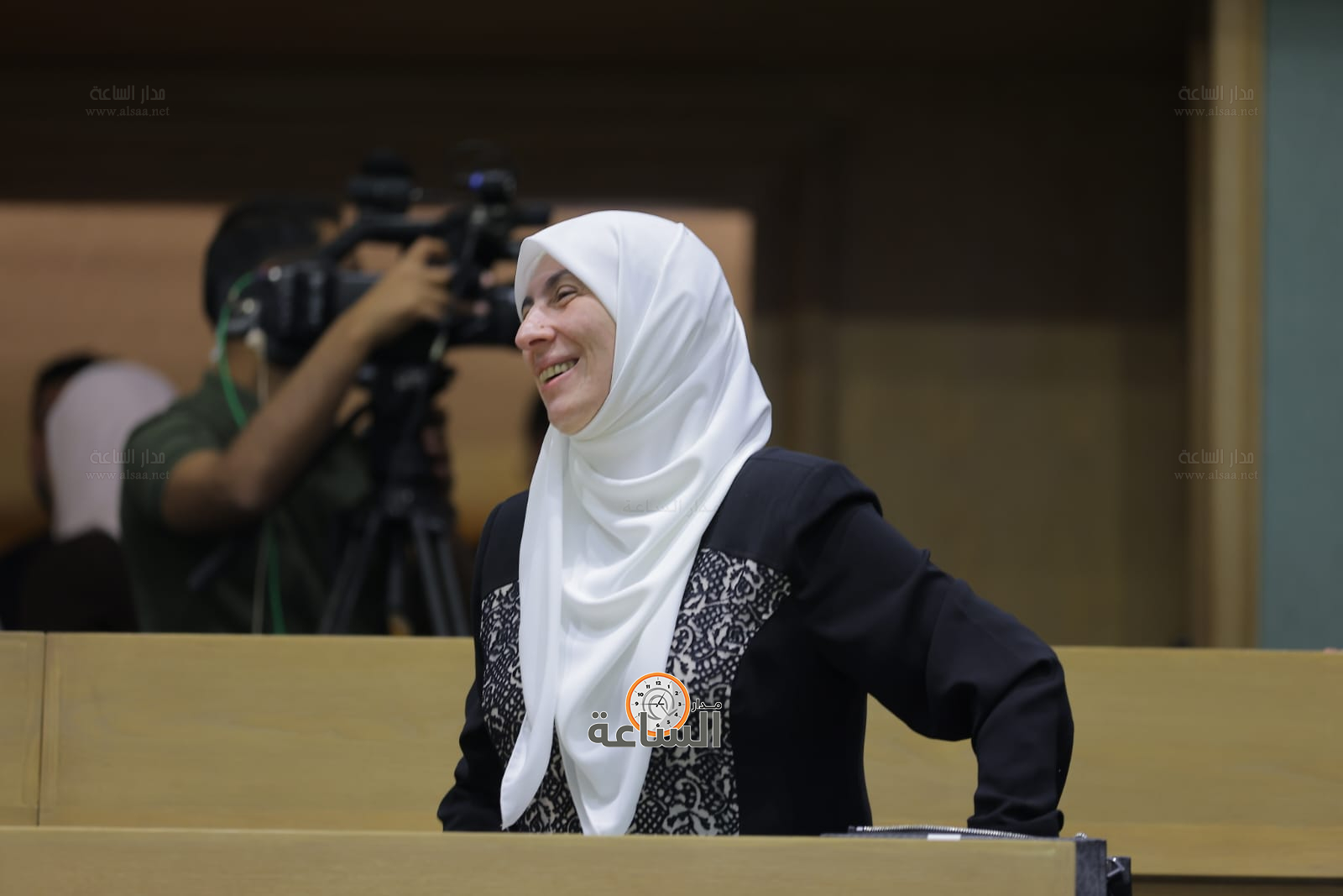 Madar Al-Saa Images 0.480927238289261