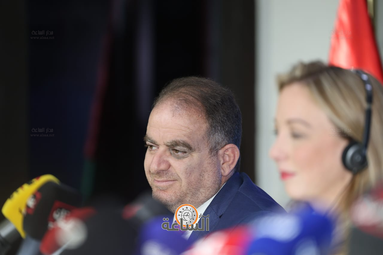 Madar Al-Saa Images 0.041157922748186304