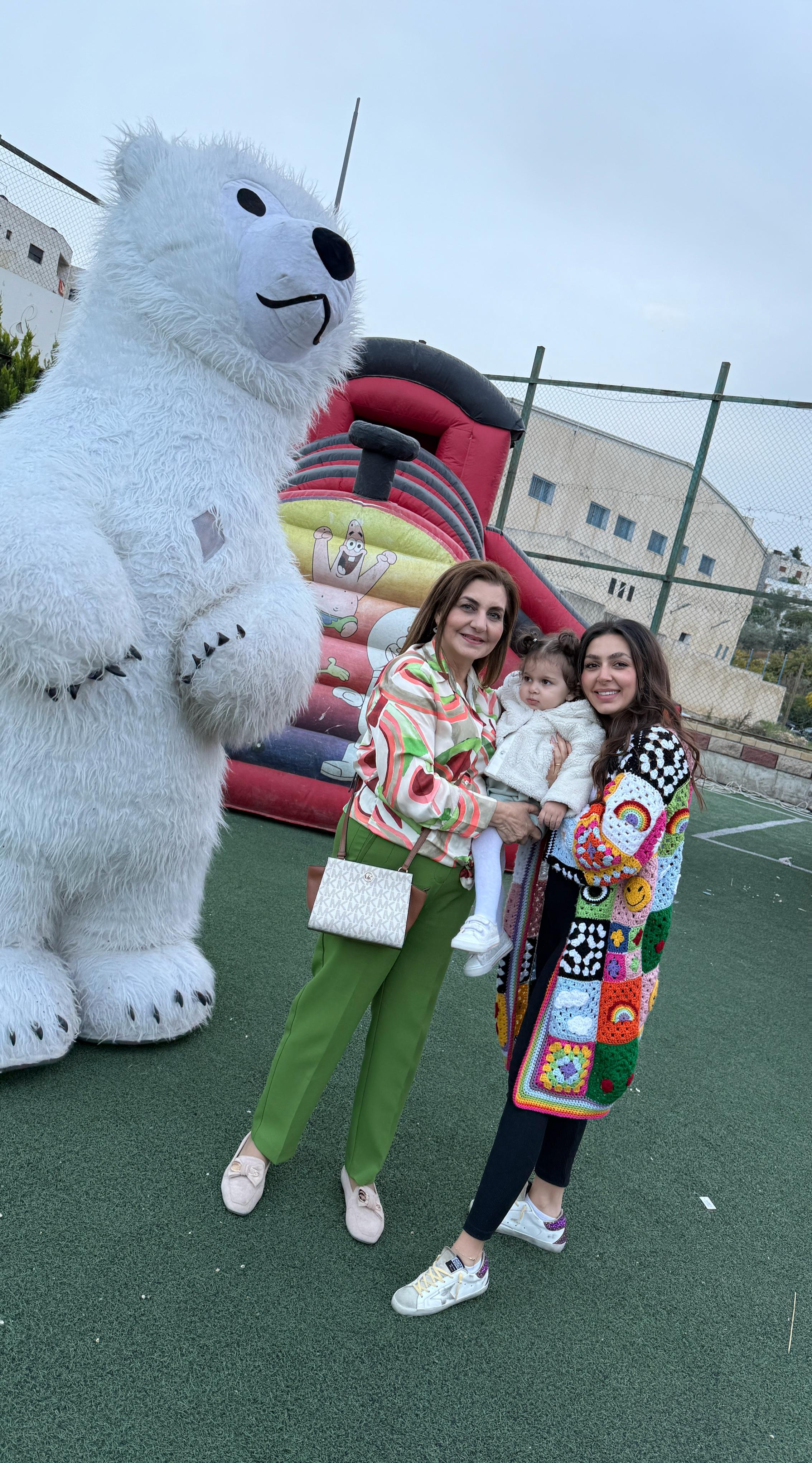 Madar Al-Saa Images 0.7568686400600008