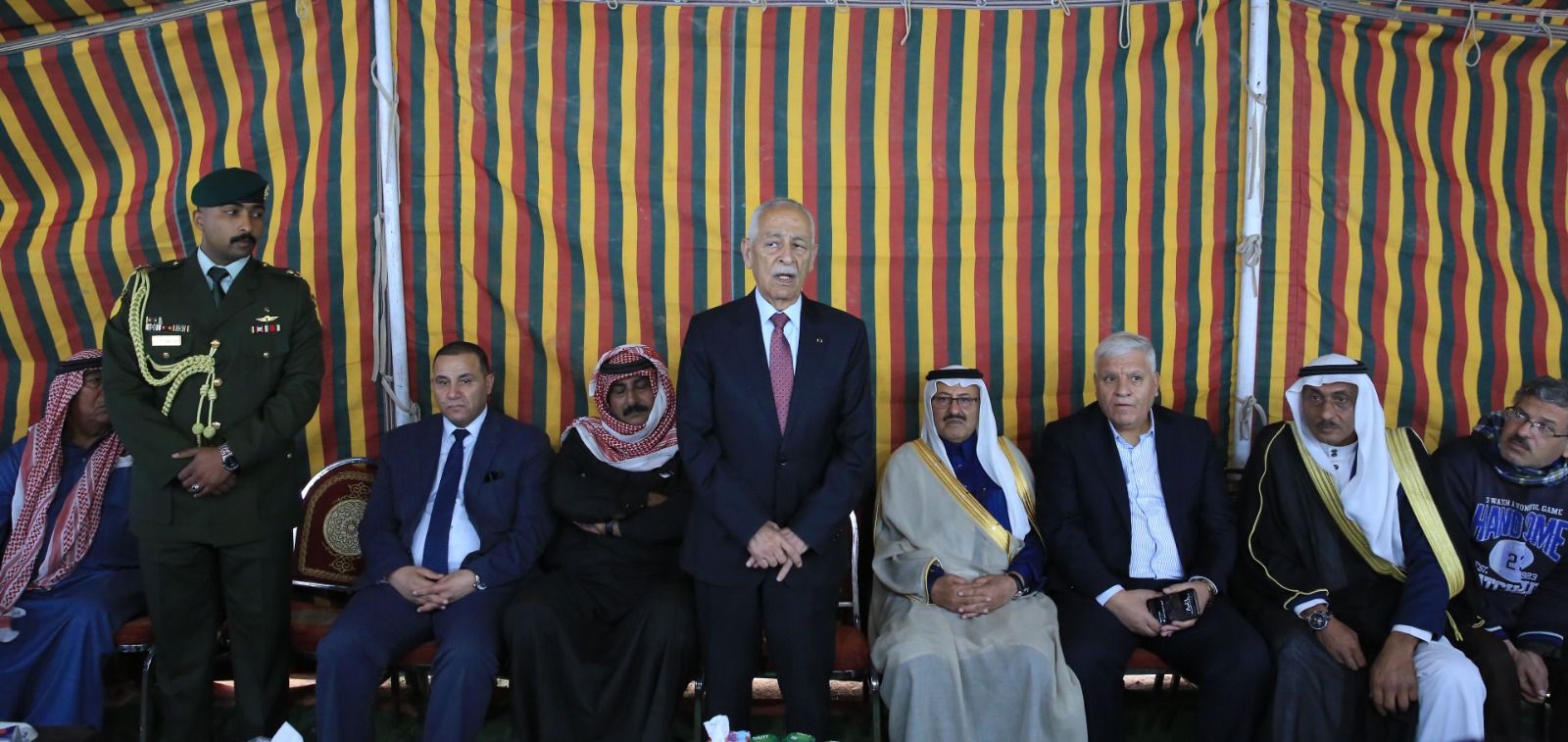 Madar Al-Saa Images 0.20920199648364046