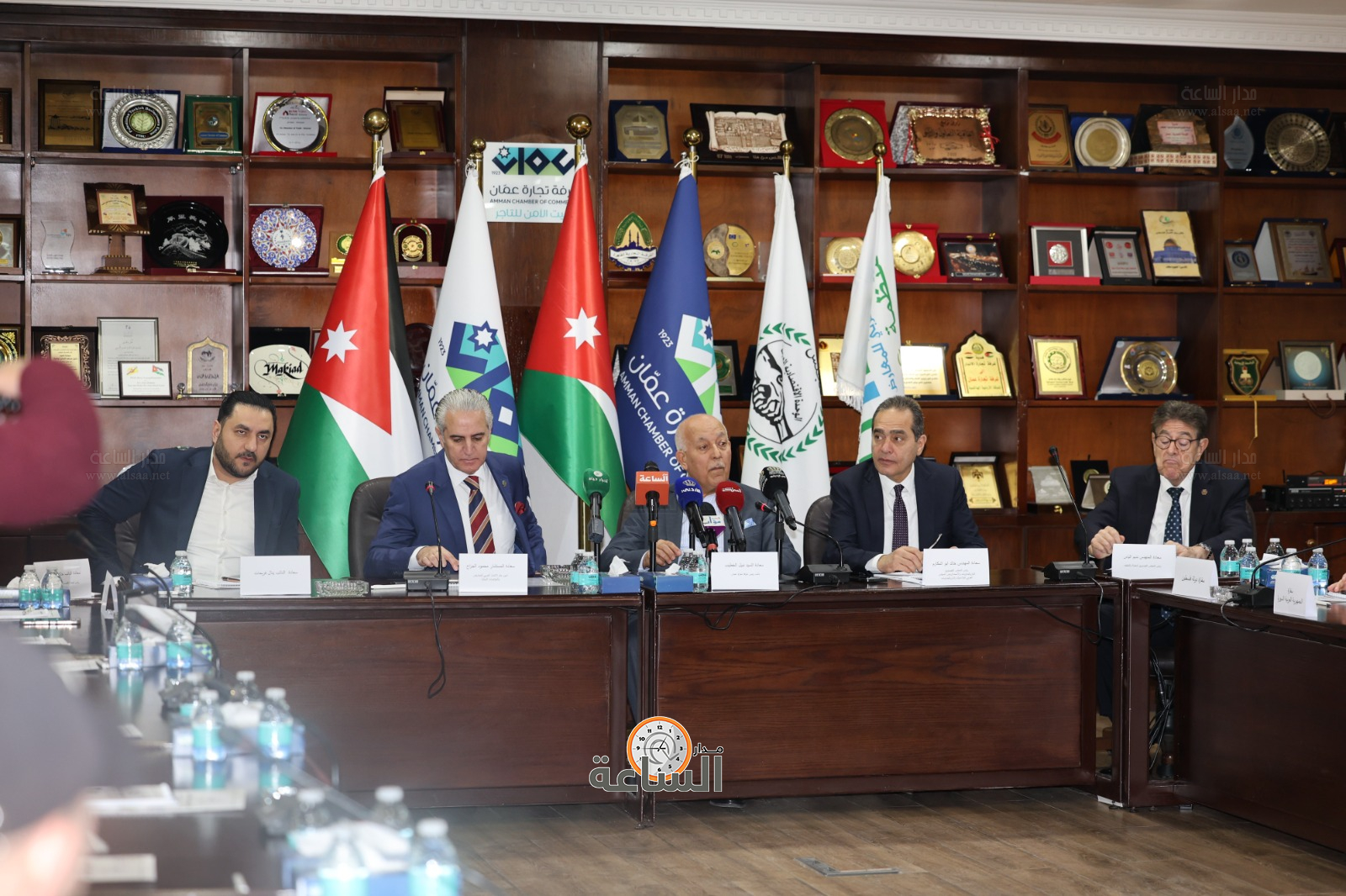 Madar Al-Saa Images 0.837840021588879